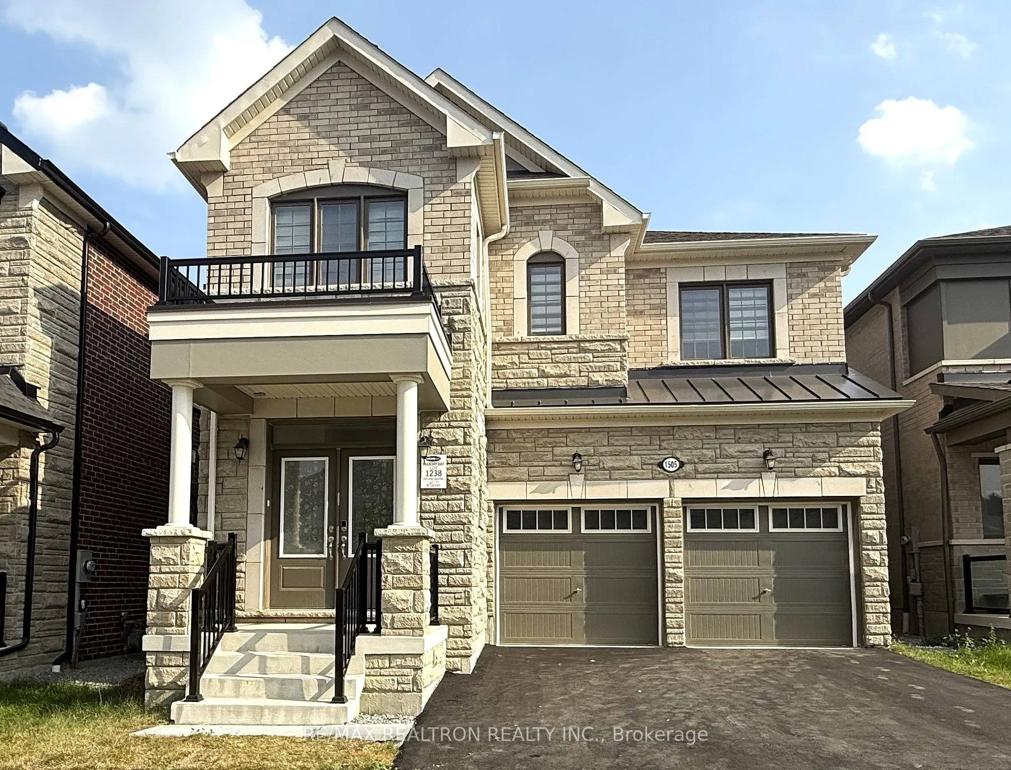 1505 Honey Locust Place