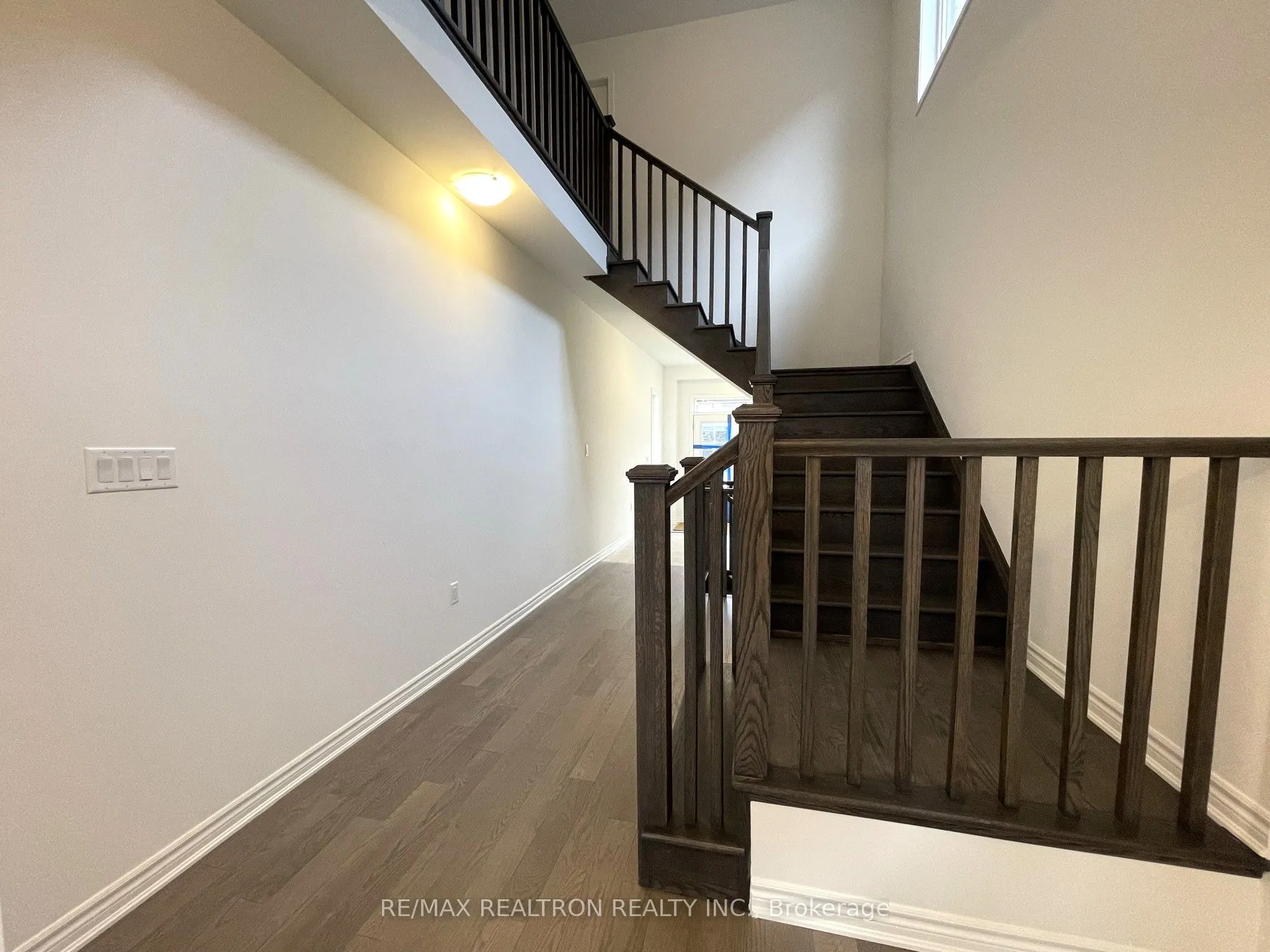 1505 Honey Locust Place