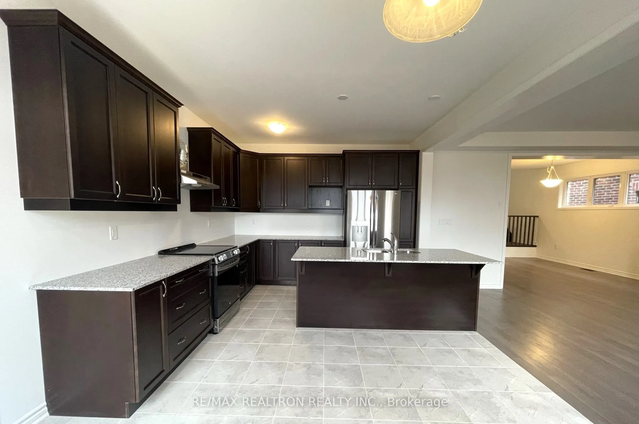 1505 Honey Locust Place