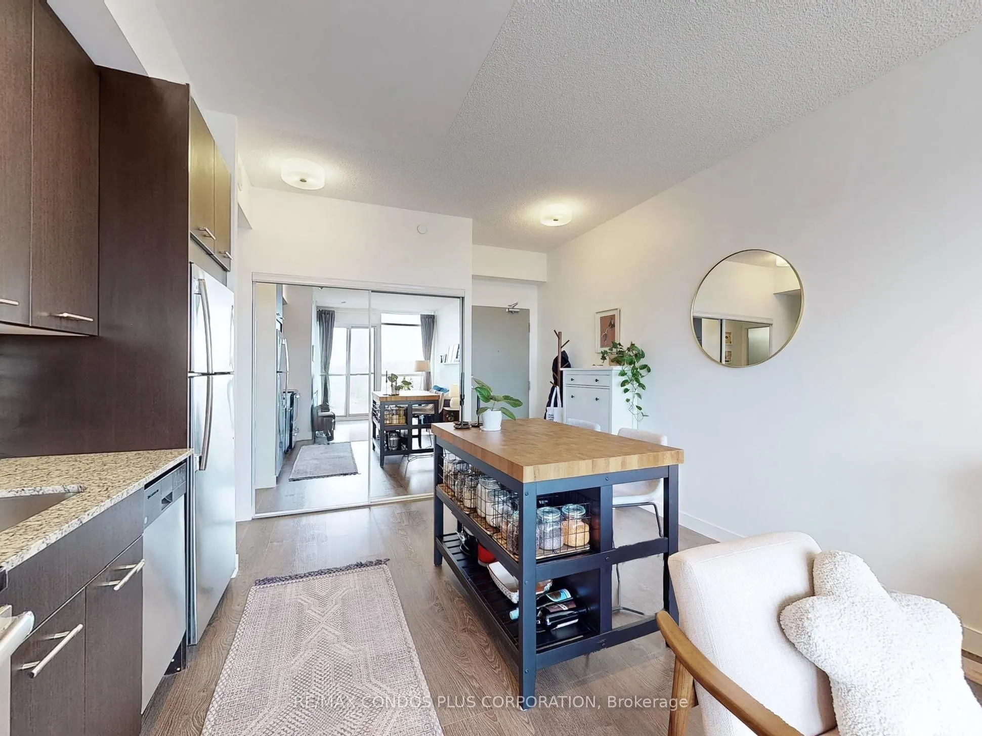 2055 Danforth Avenue, #605