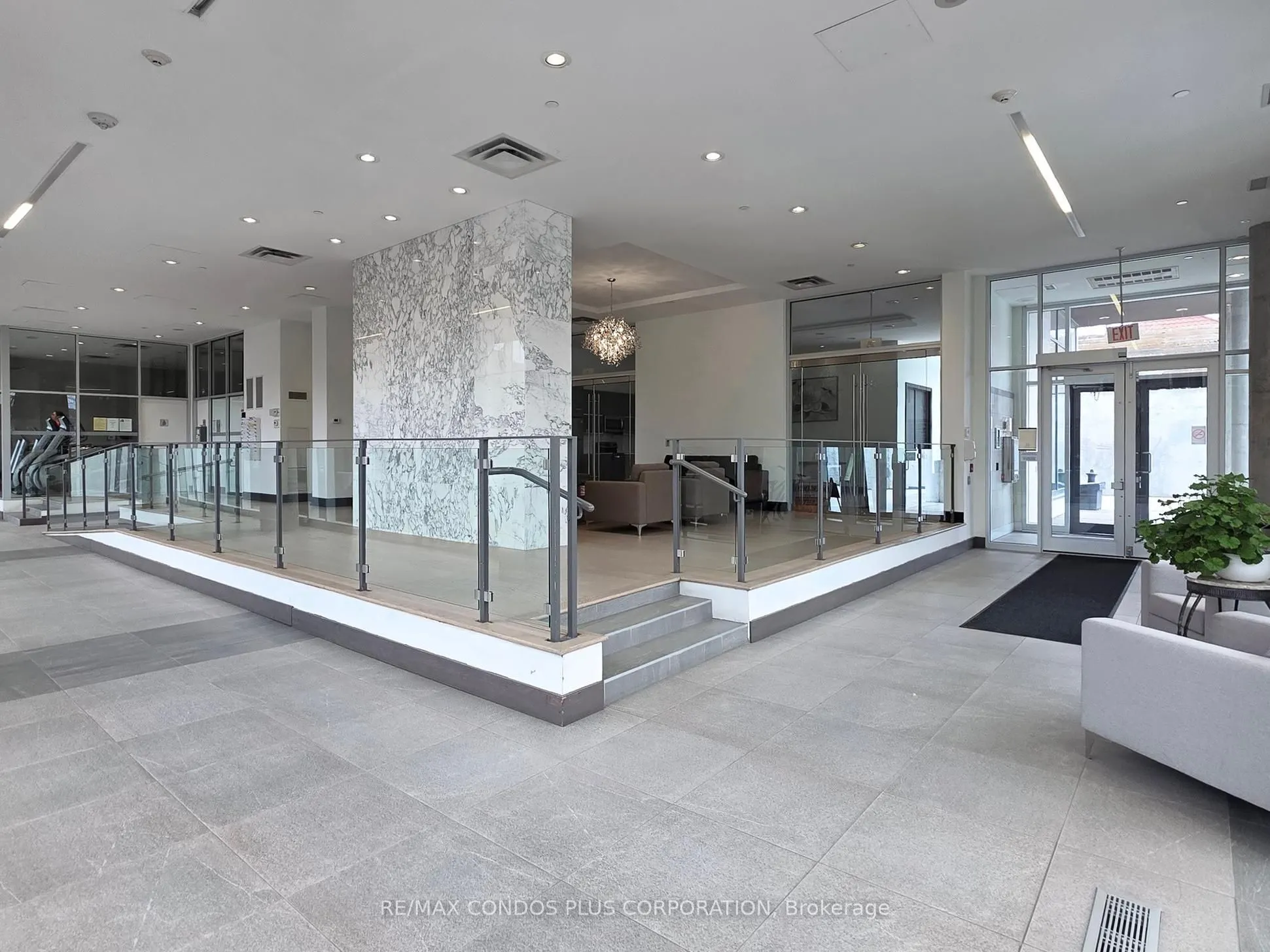 2055 Danforth Avenue, #605