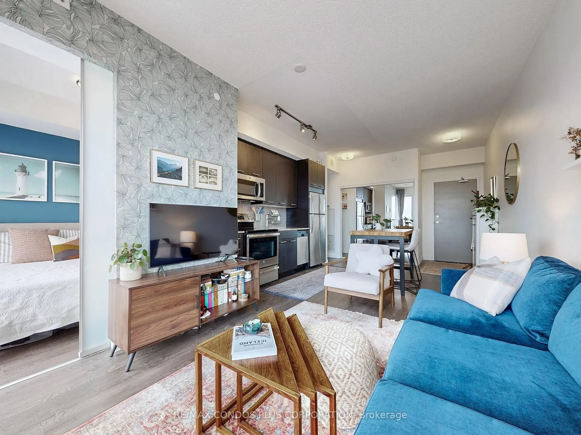 2055 Danforth Avenue, #605