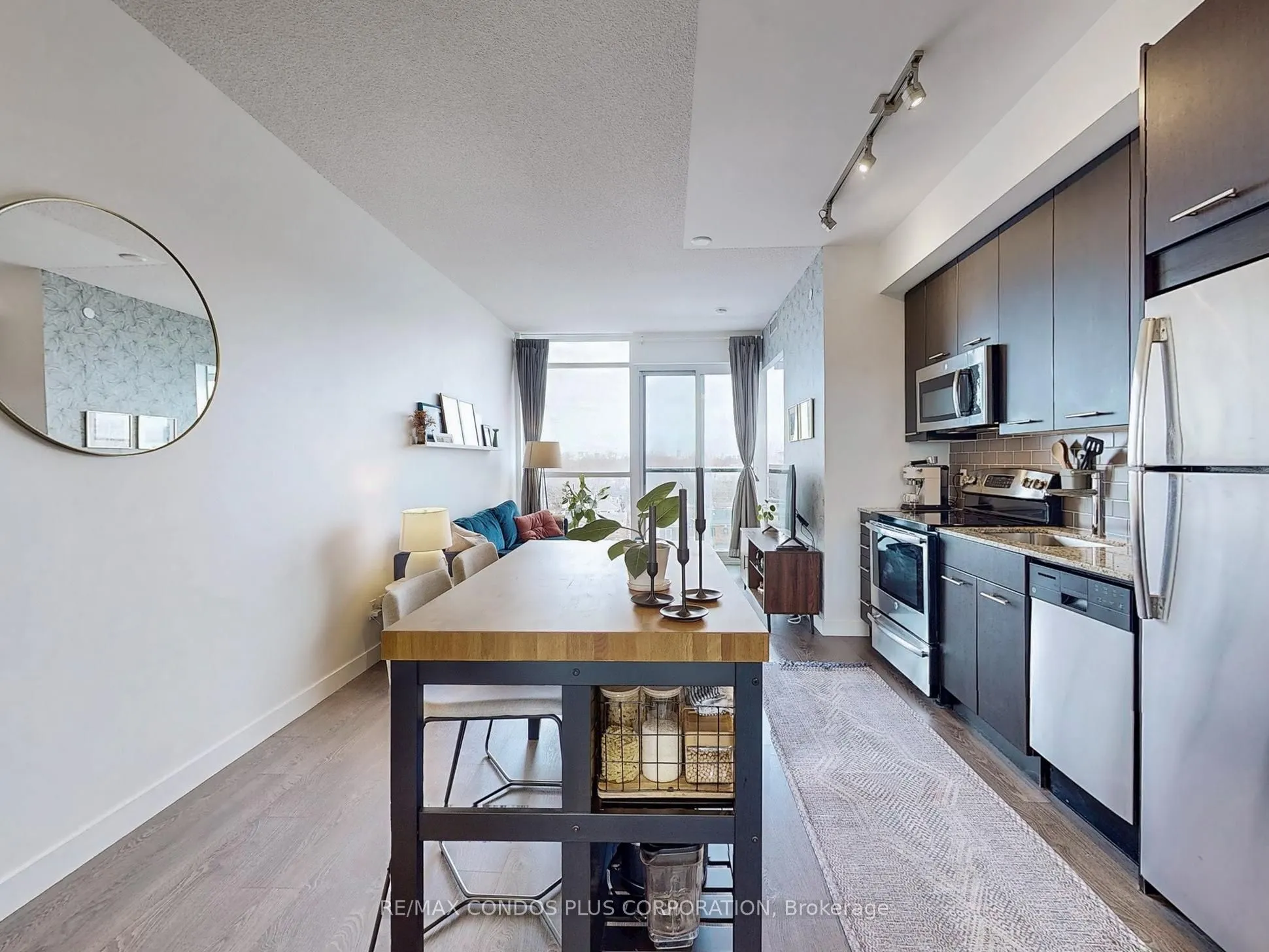 2055 Danforth Avenue, #605