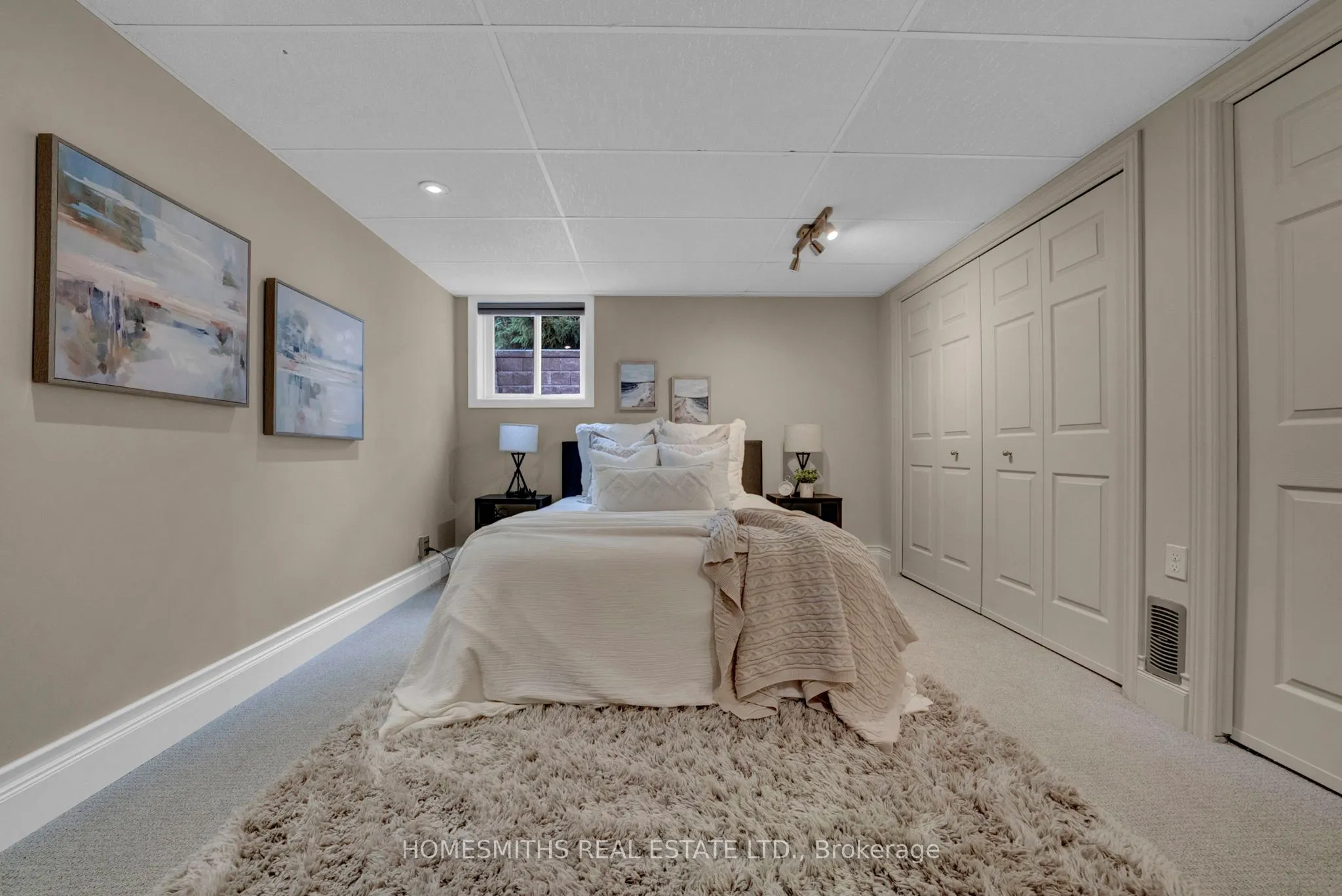 10 Chester Lane