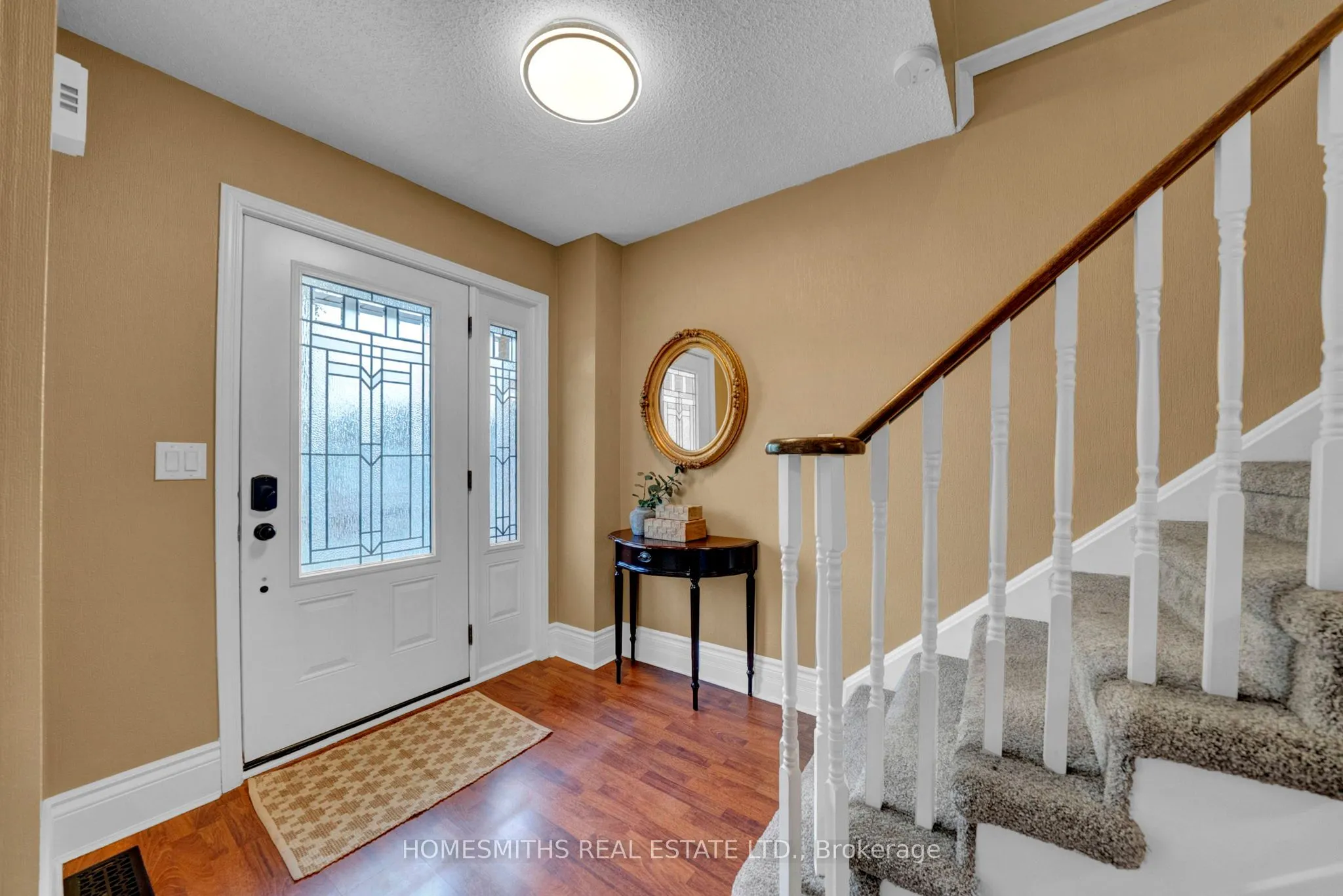 10 Chester Lane