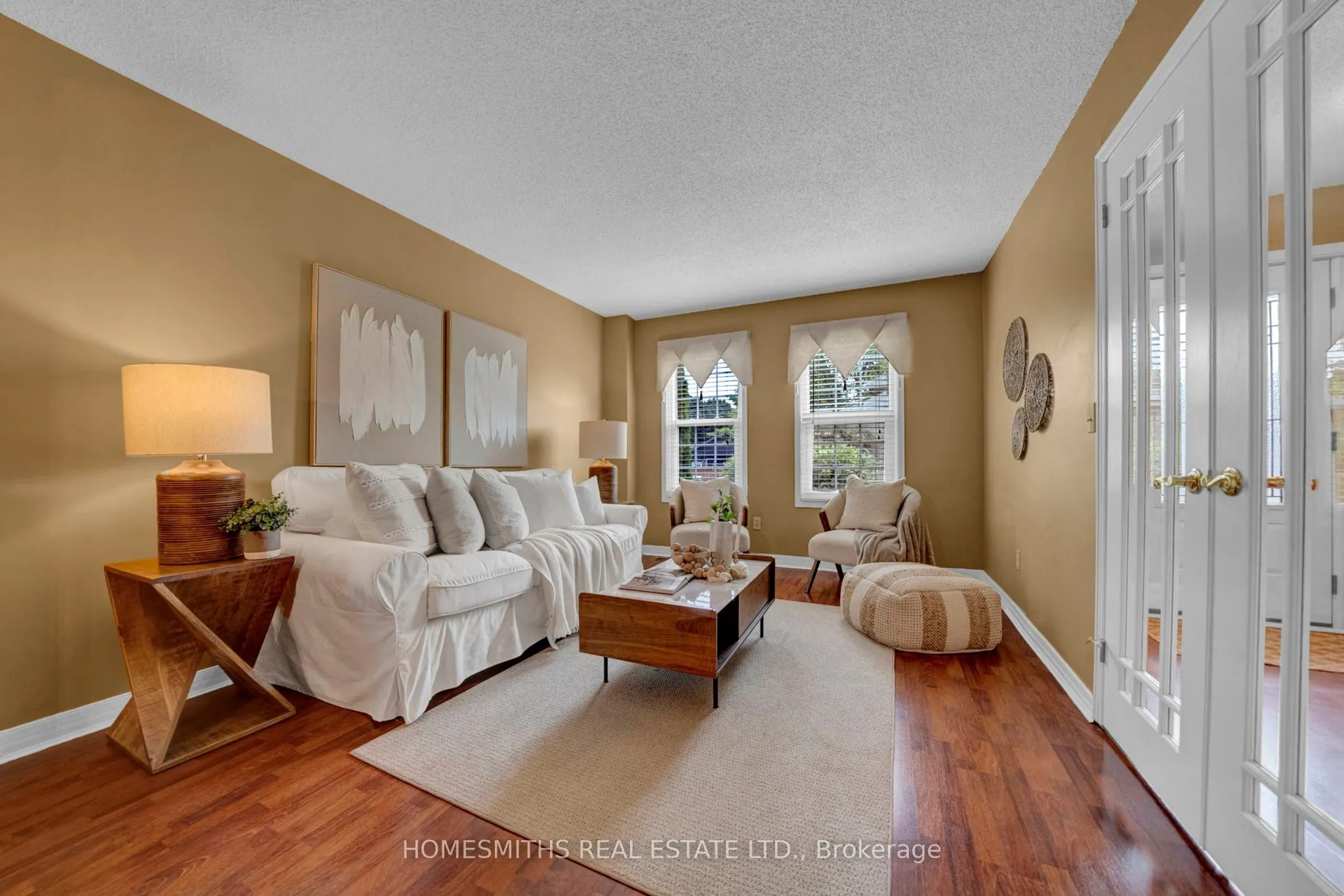 10 Chester Lane