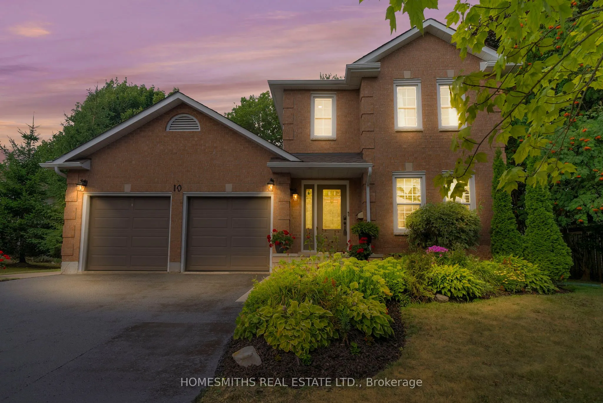 10 Chester Lane
