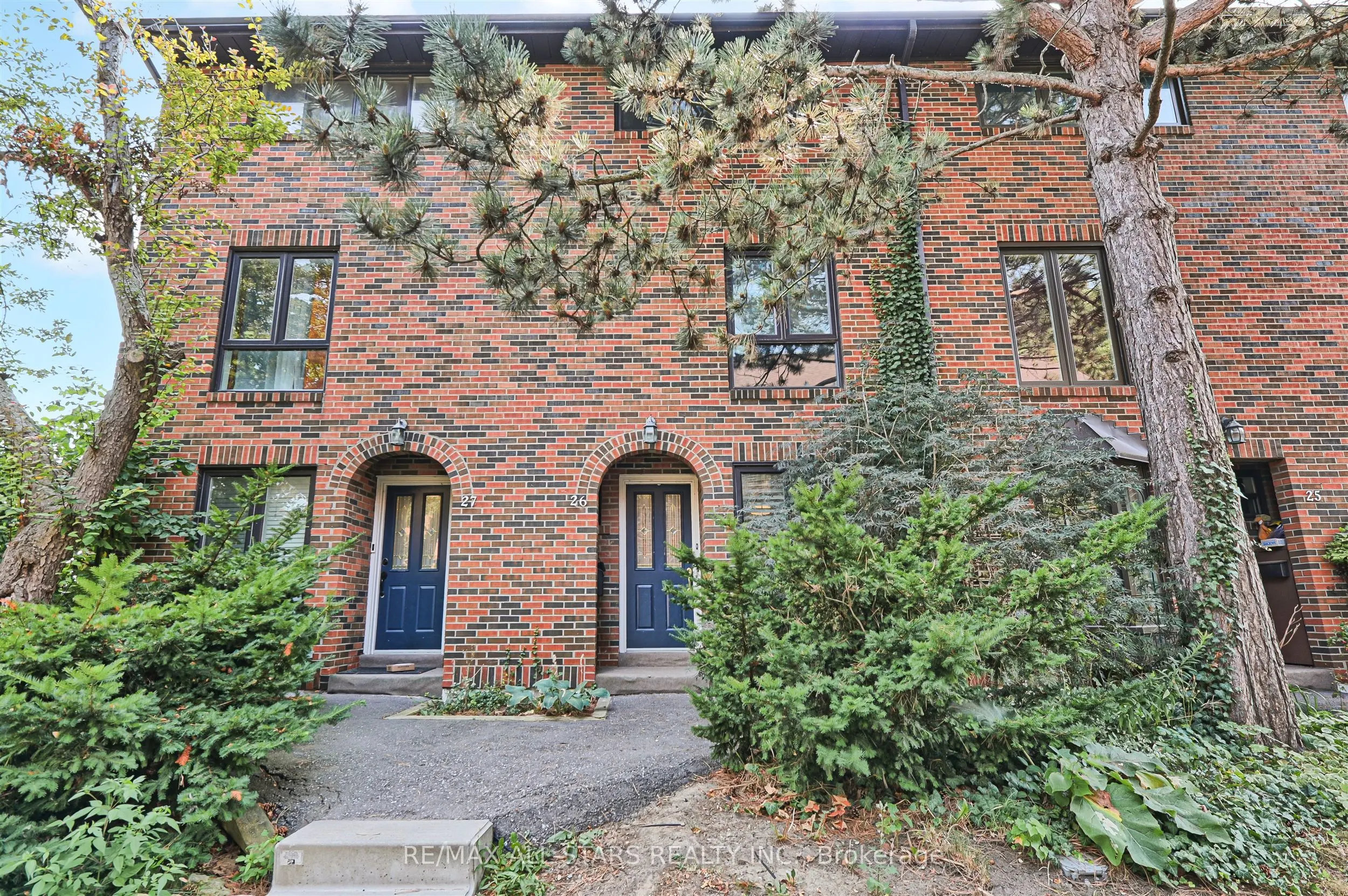 30 Livingston Road, #26