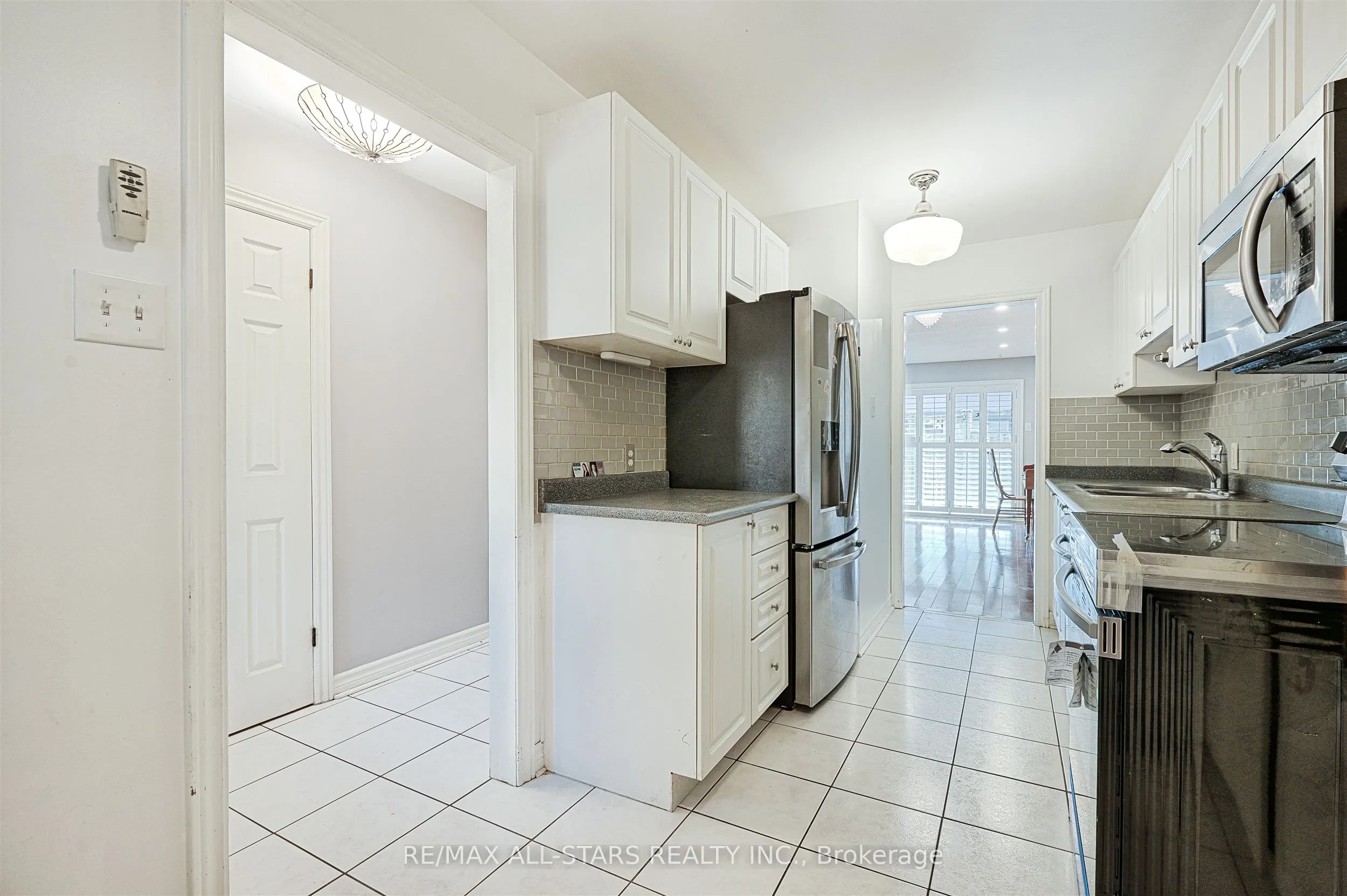 30 Livingston Road, #26