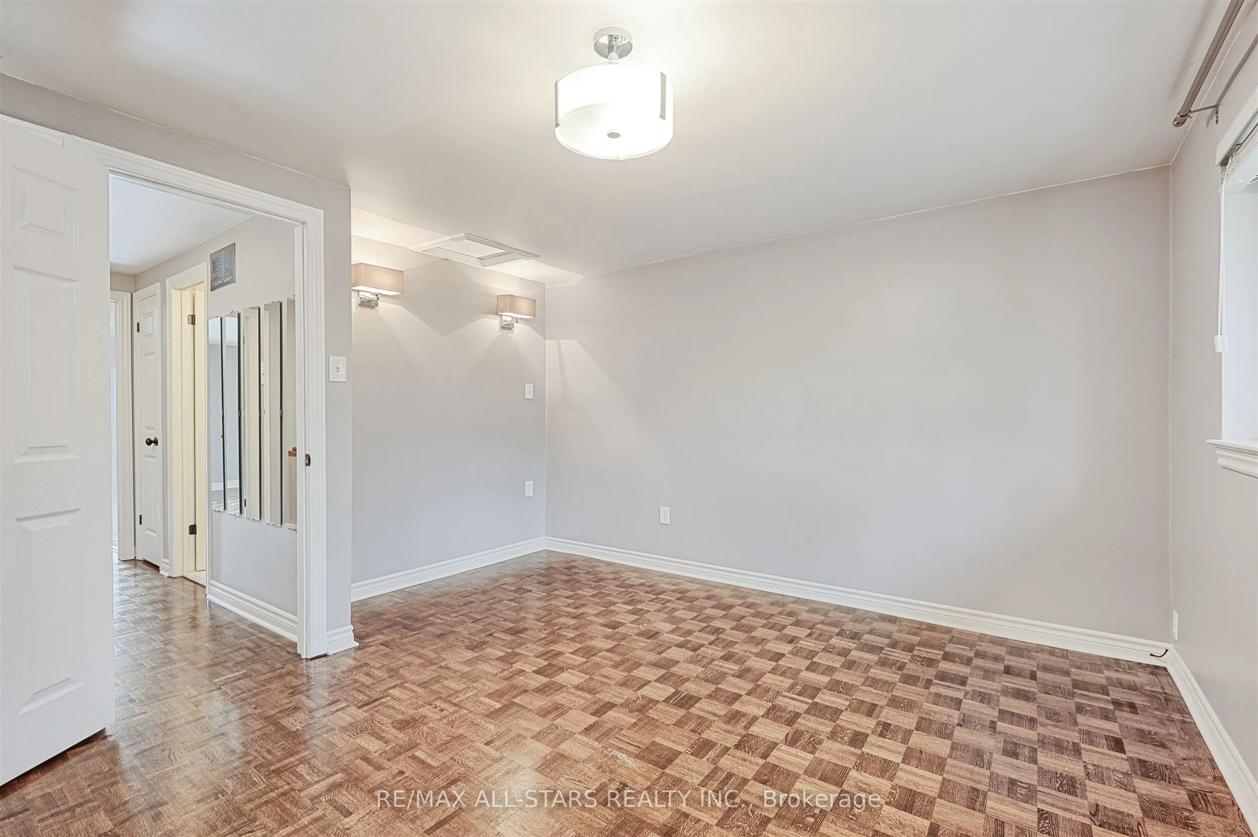 30 Livingston Road, #26