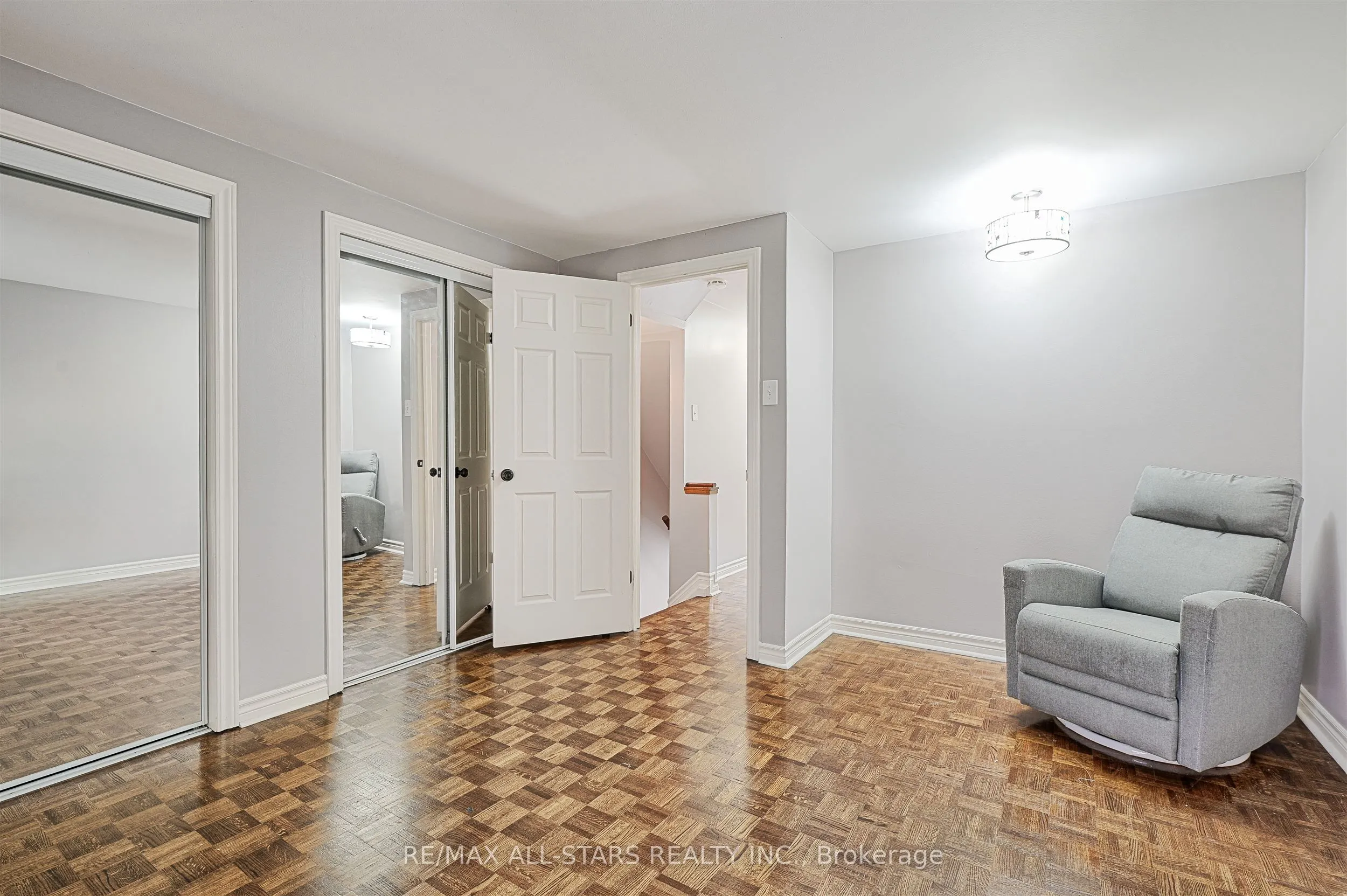 30 Livingston Road, #26