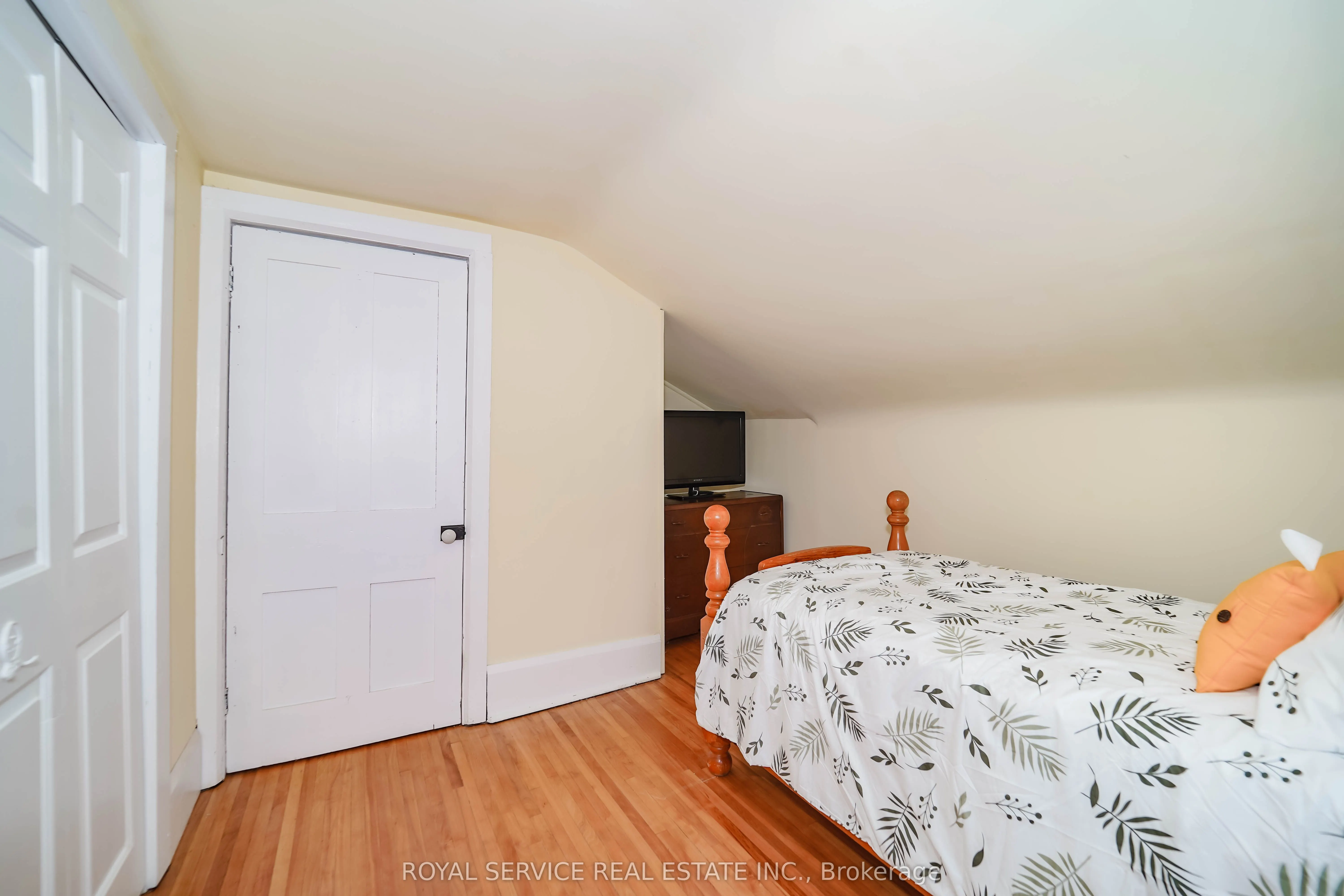 3142 Maple Grove Road