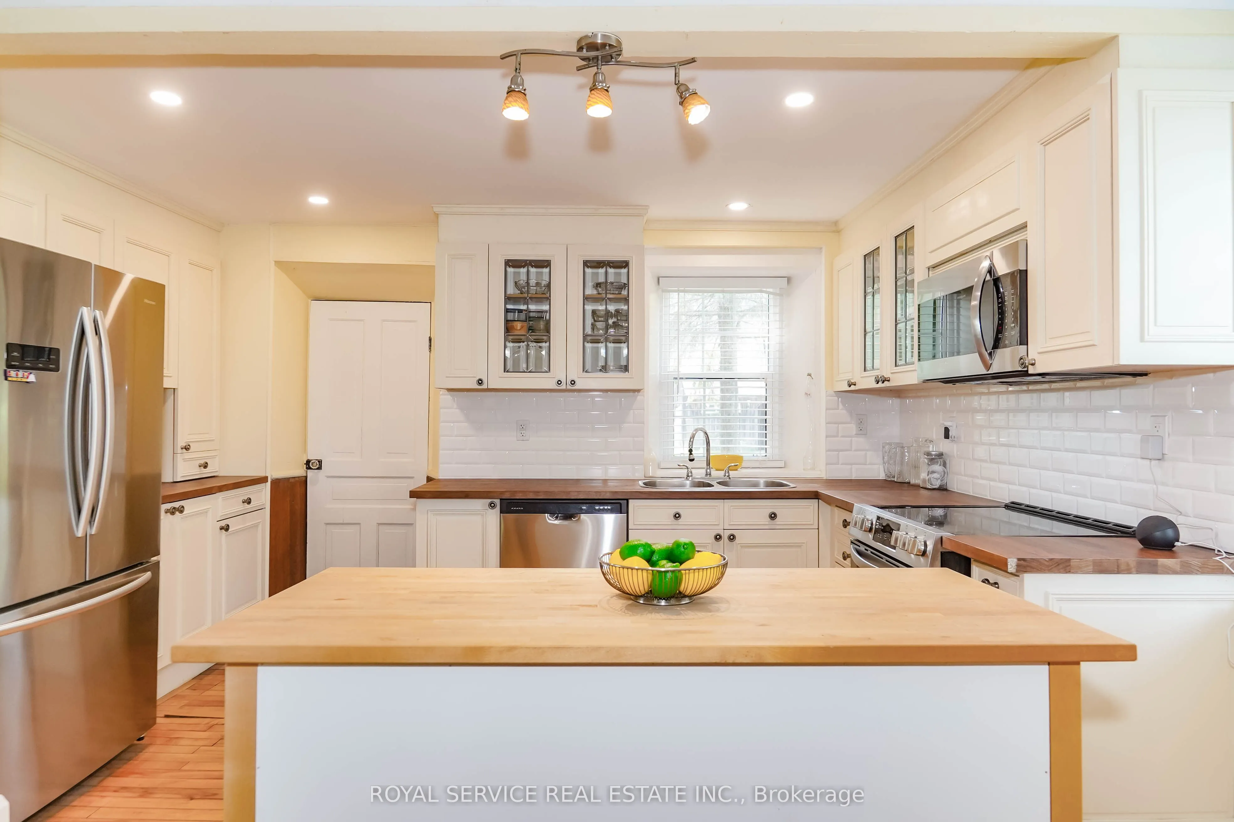 3142 Maple Grove Road