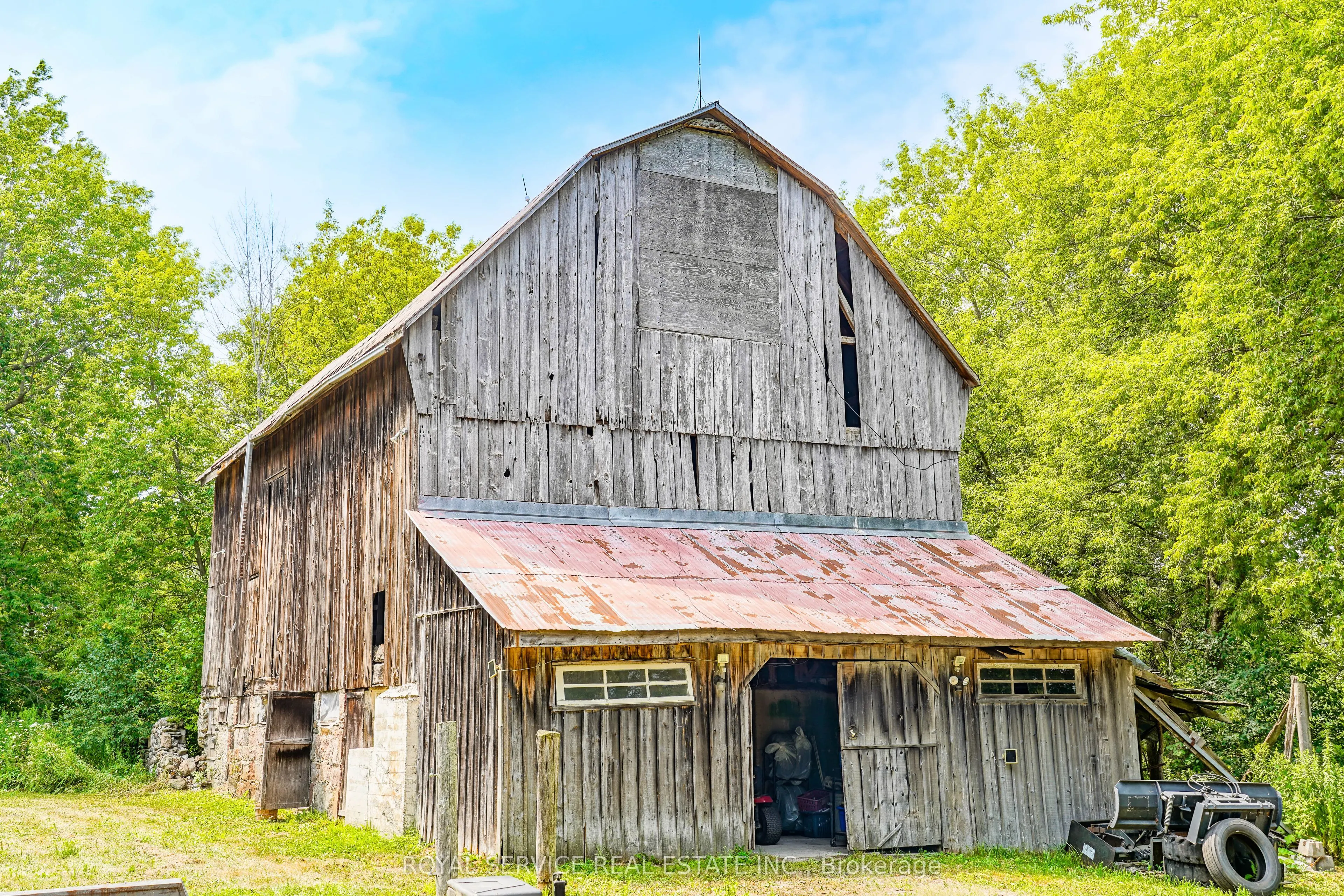 3142 Maple Grove Road