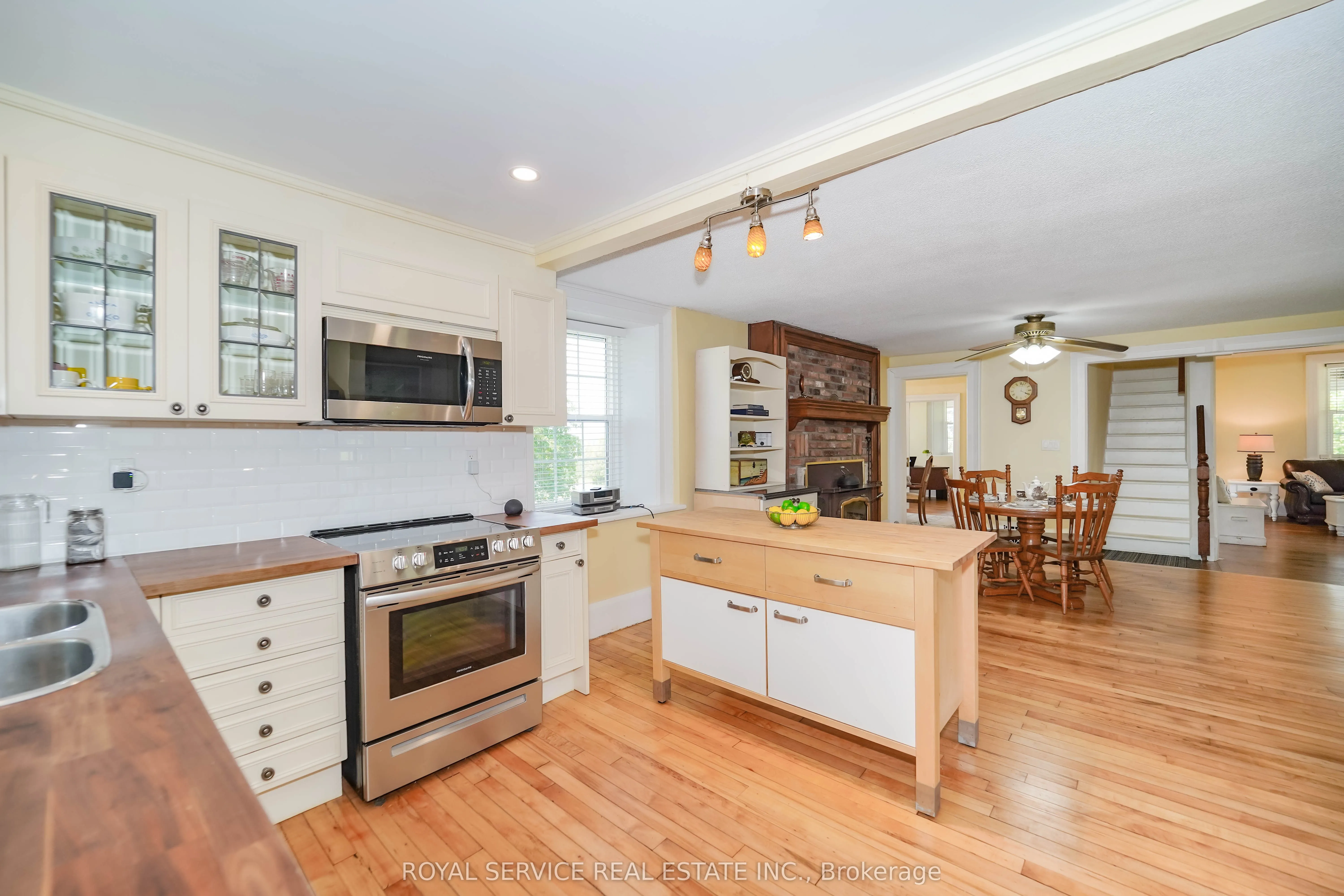 3142 Maple Grove Road