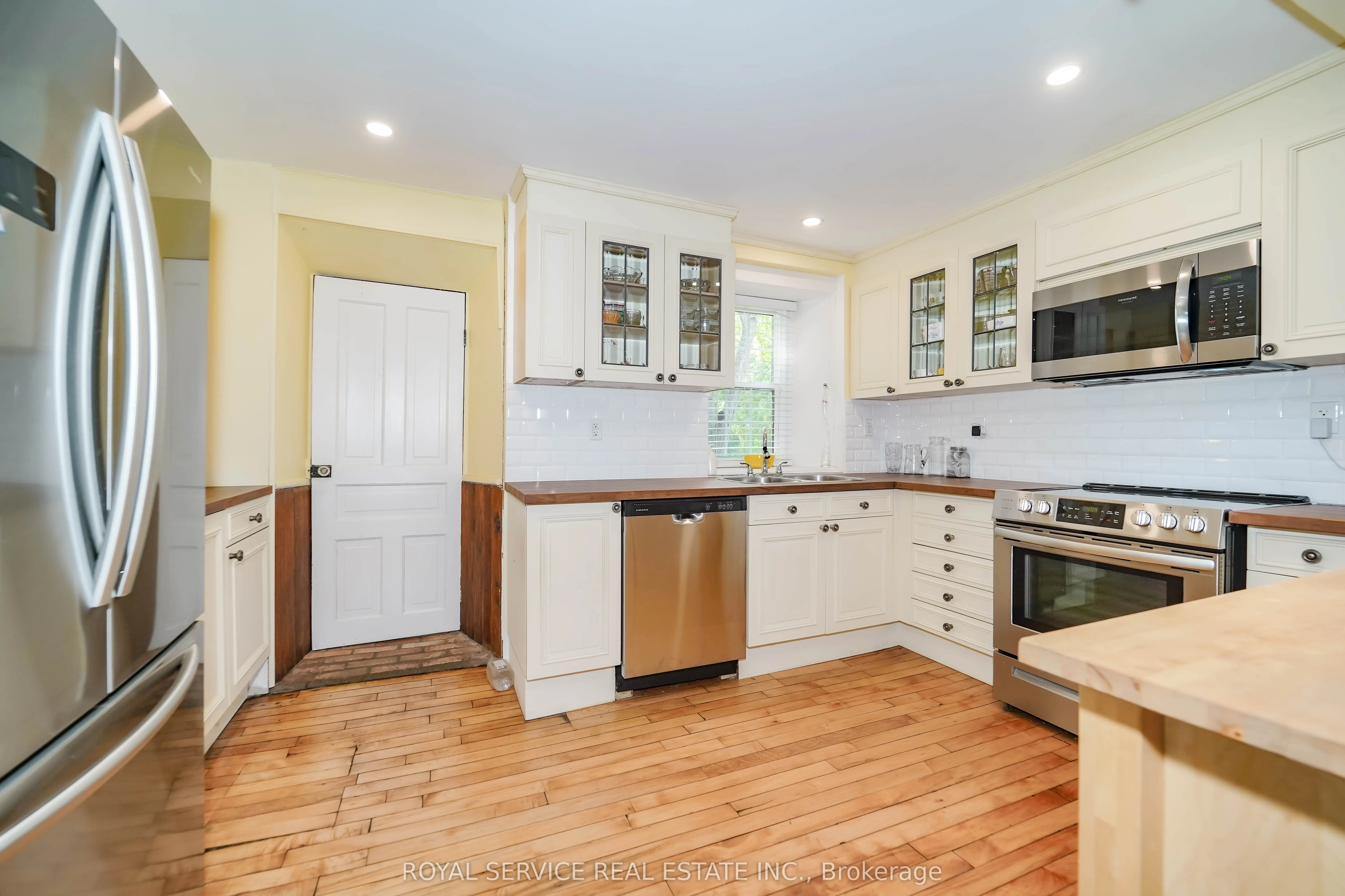 3142 Maple Grove Road