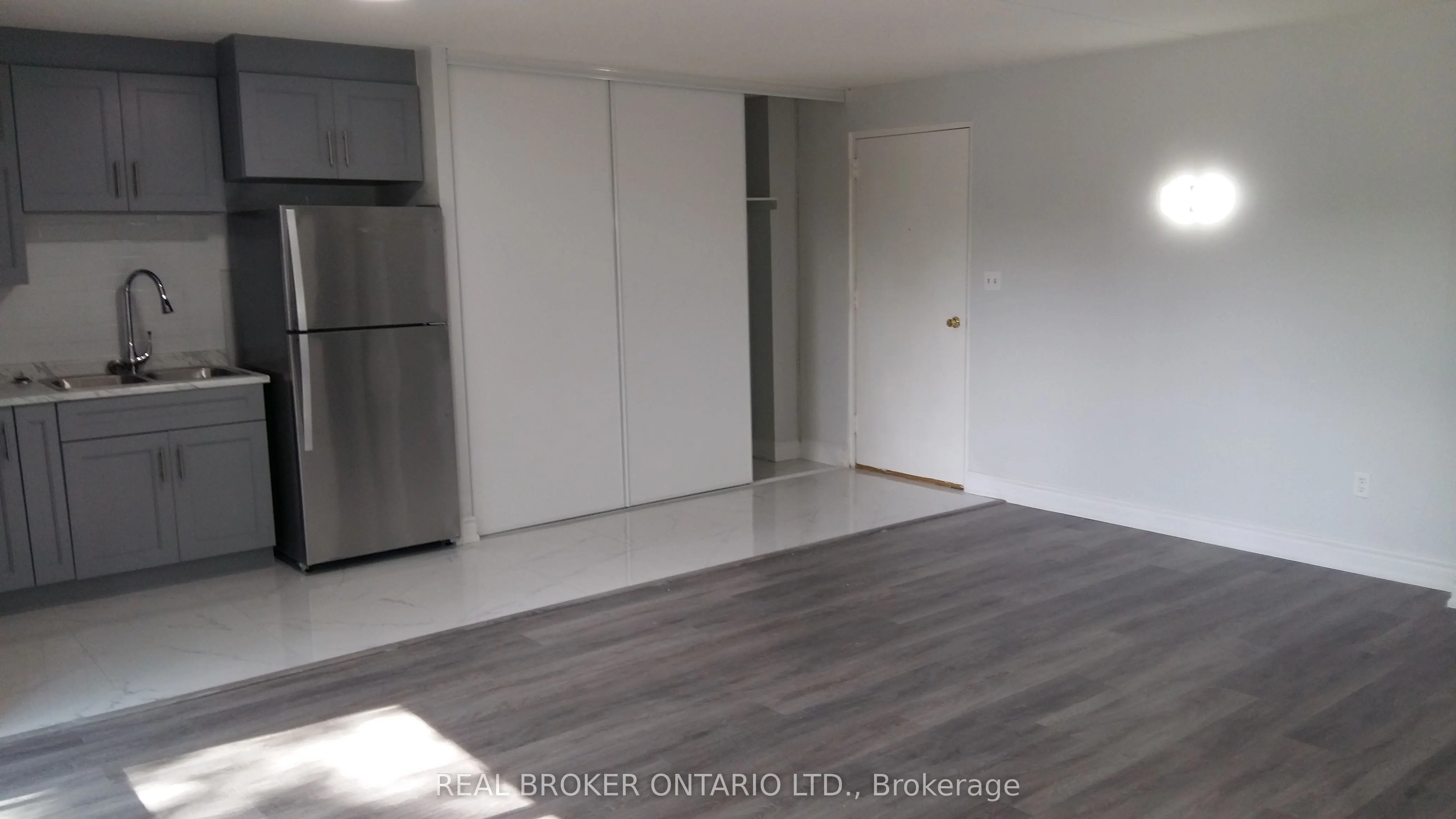 97 Nonquon Road, #102