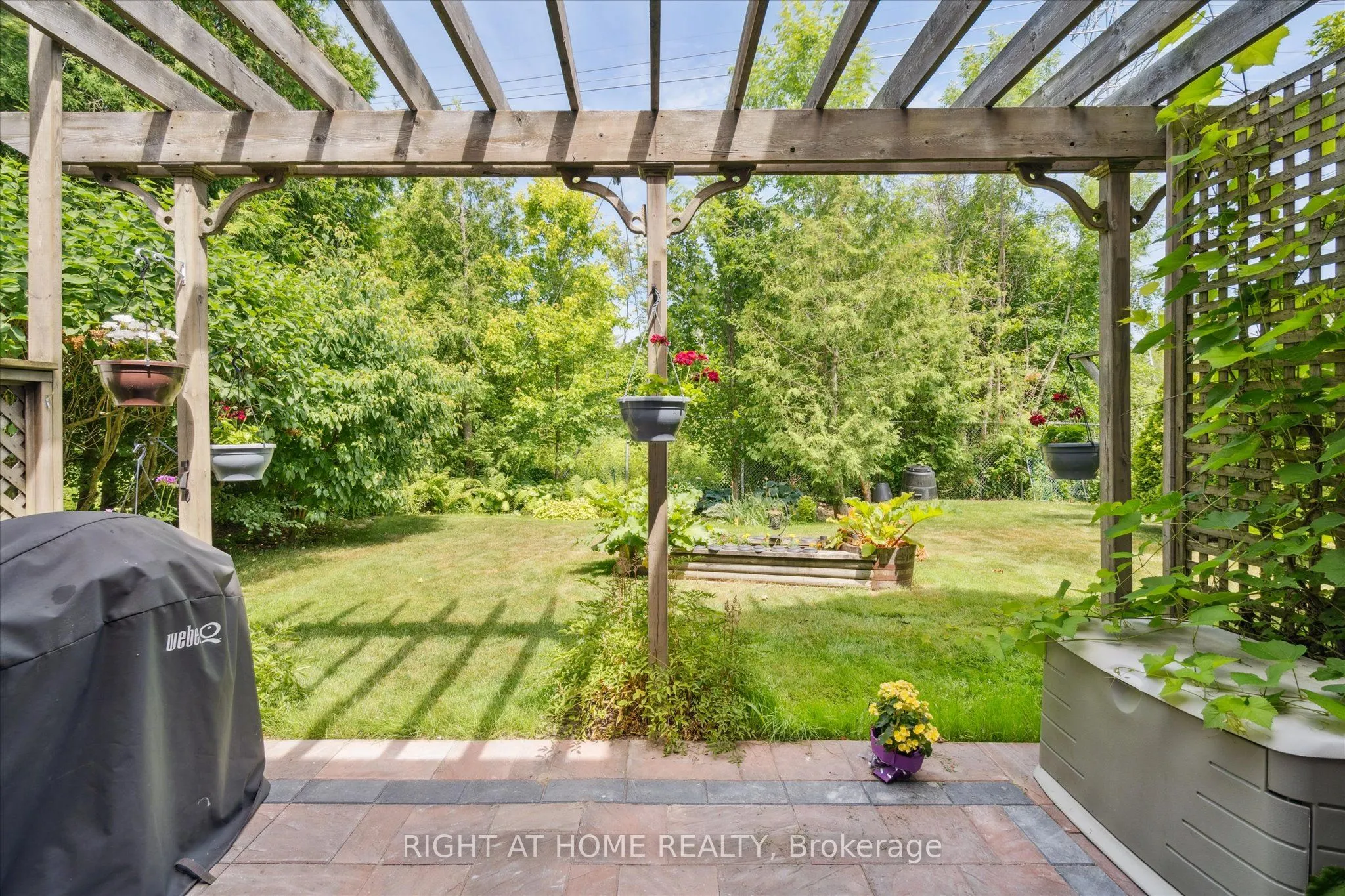 2097 Lynn Heights Drive