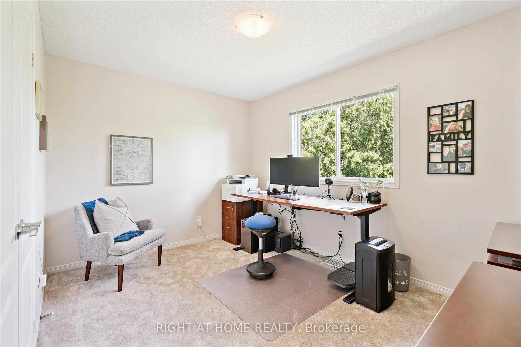2097 Lynn Heights Drive