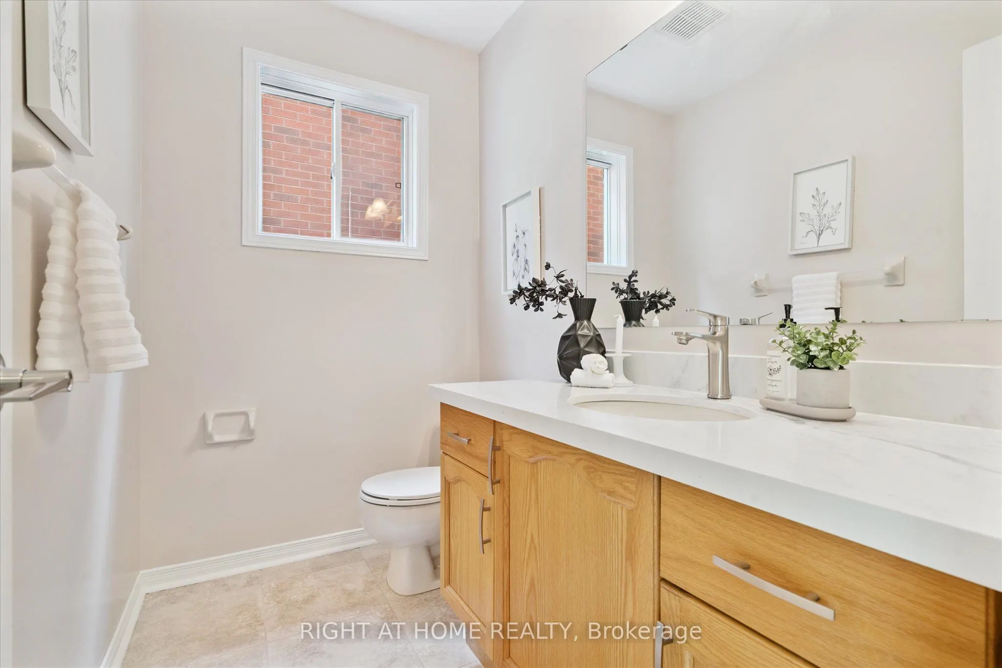 2097 Lynn Heights Drive