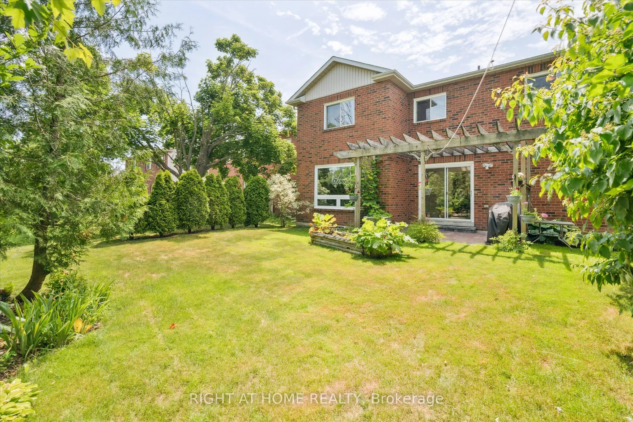 2097 Lynn Heights Drive