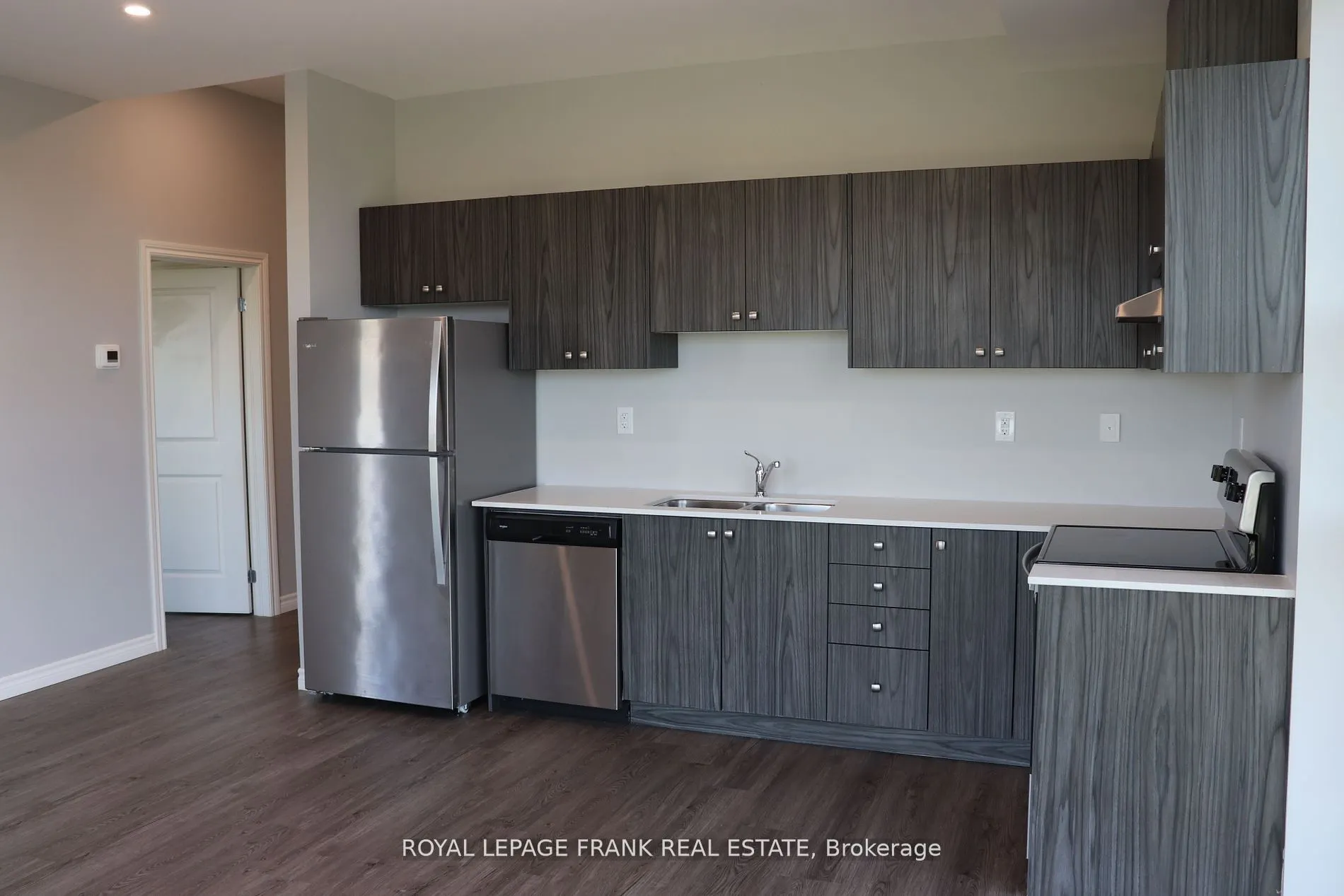 513 Dundas Street E, #D