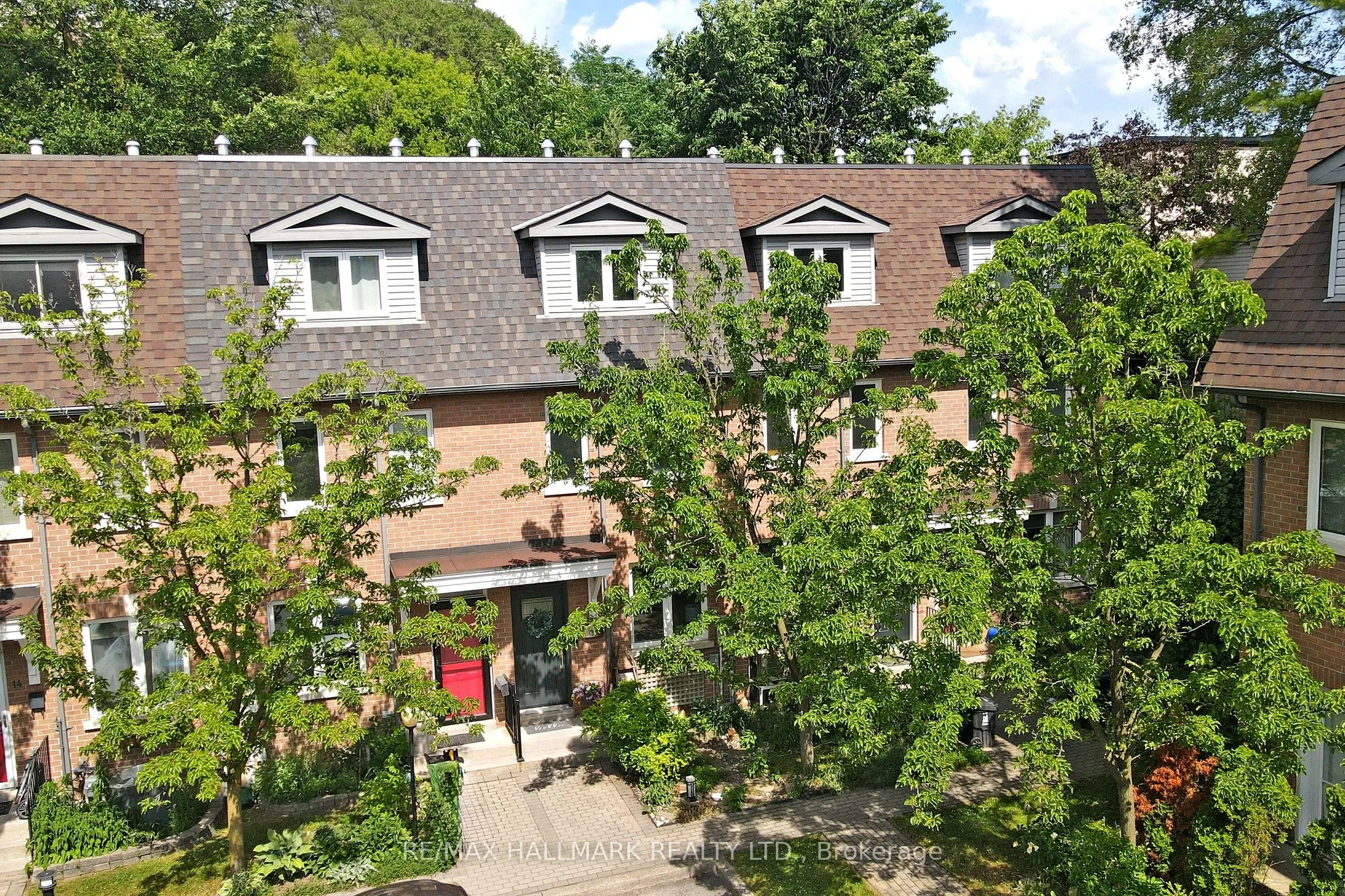 99 Goodwood Park Court, #12