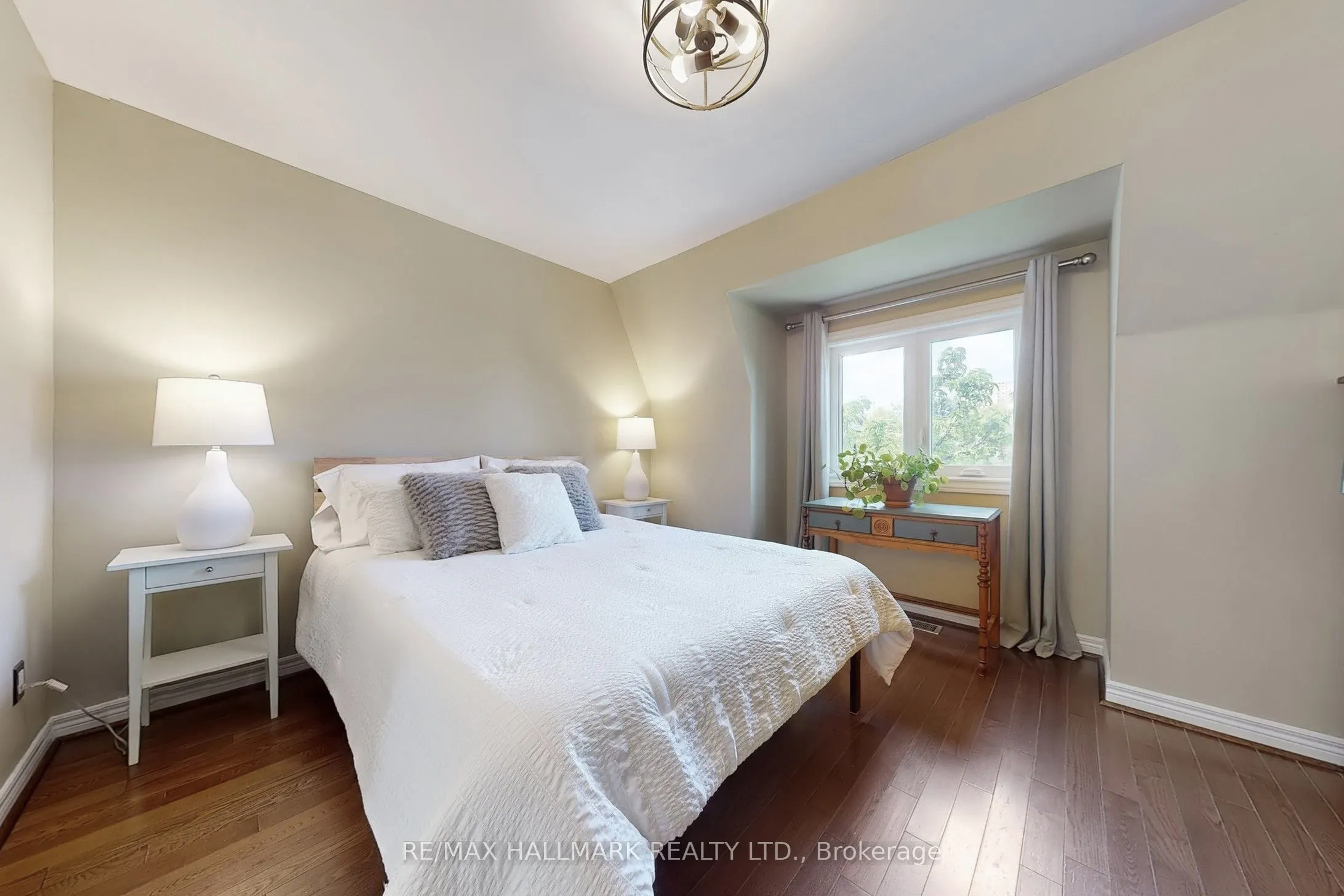 99 Goodwood Park Court, #12