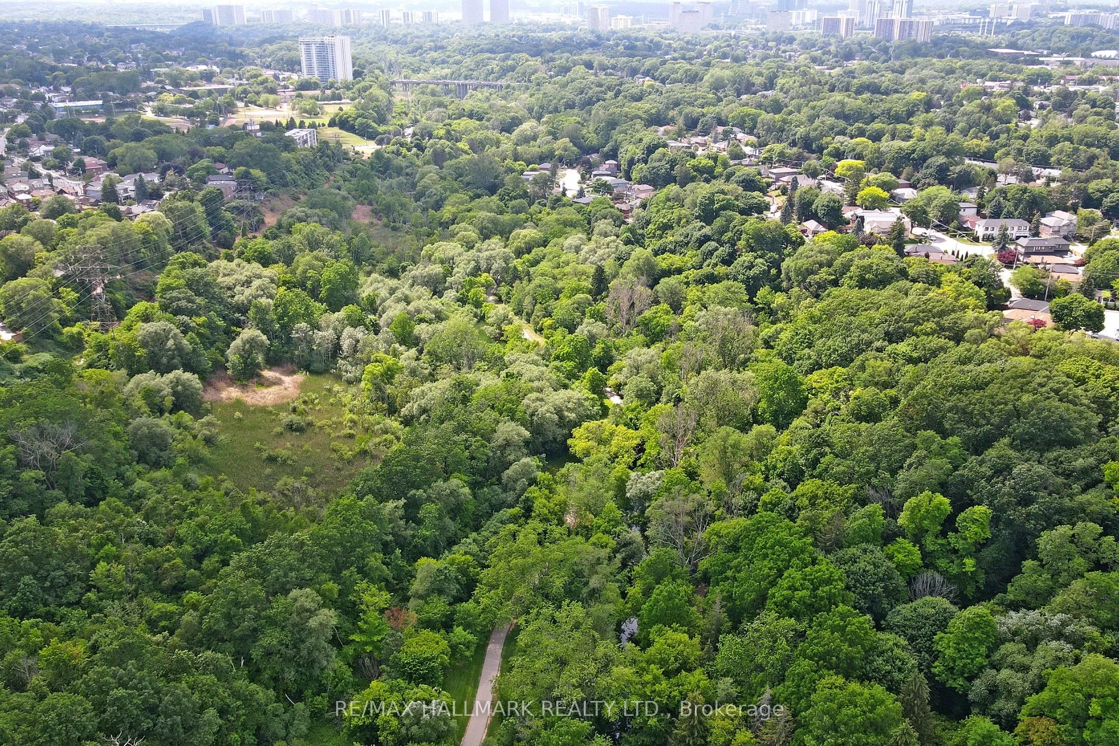 99 Goodwood Park Court, #12