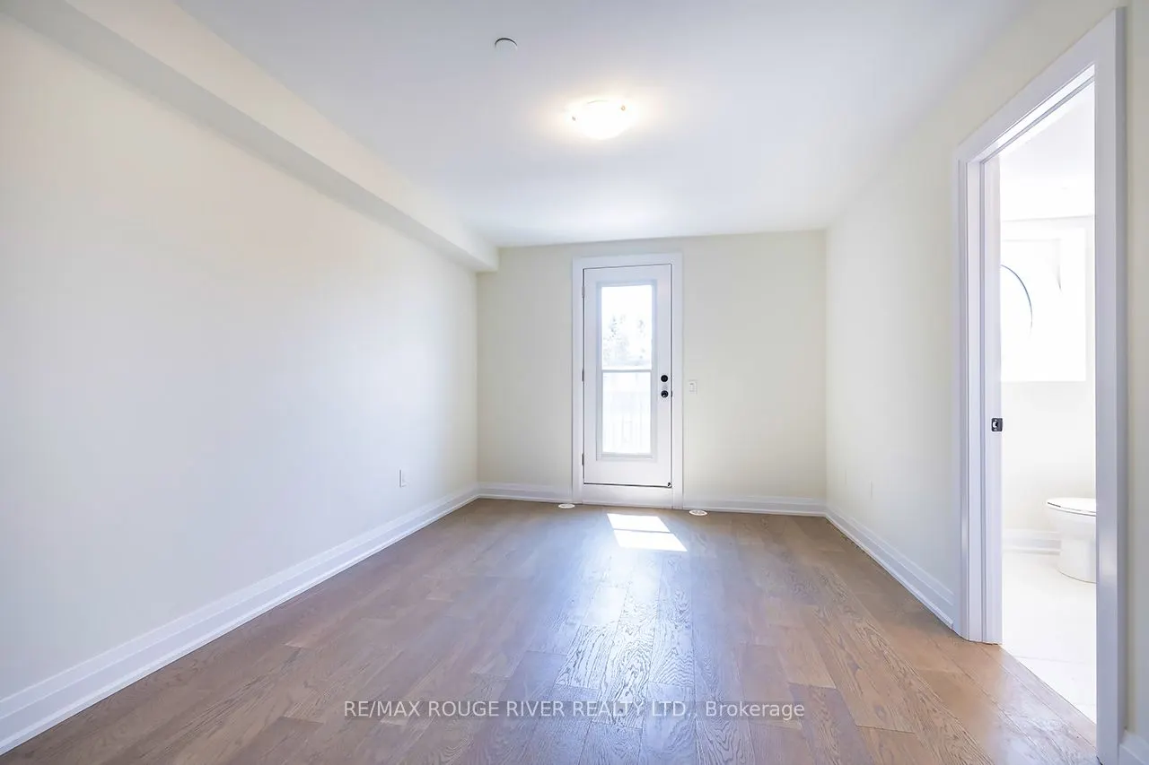 10 Marret Lane