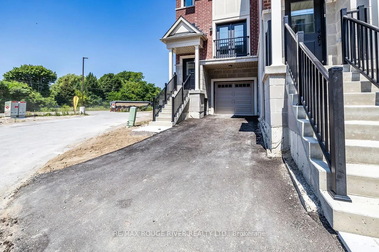 10 Marret Lane