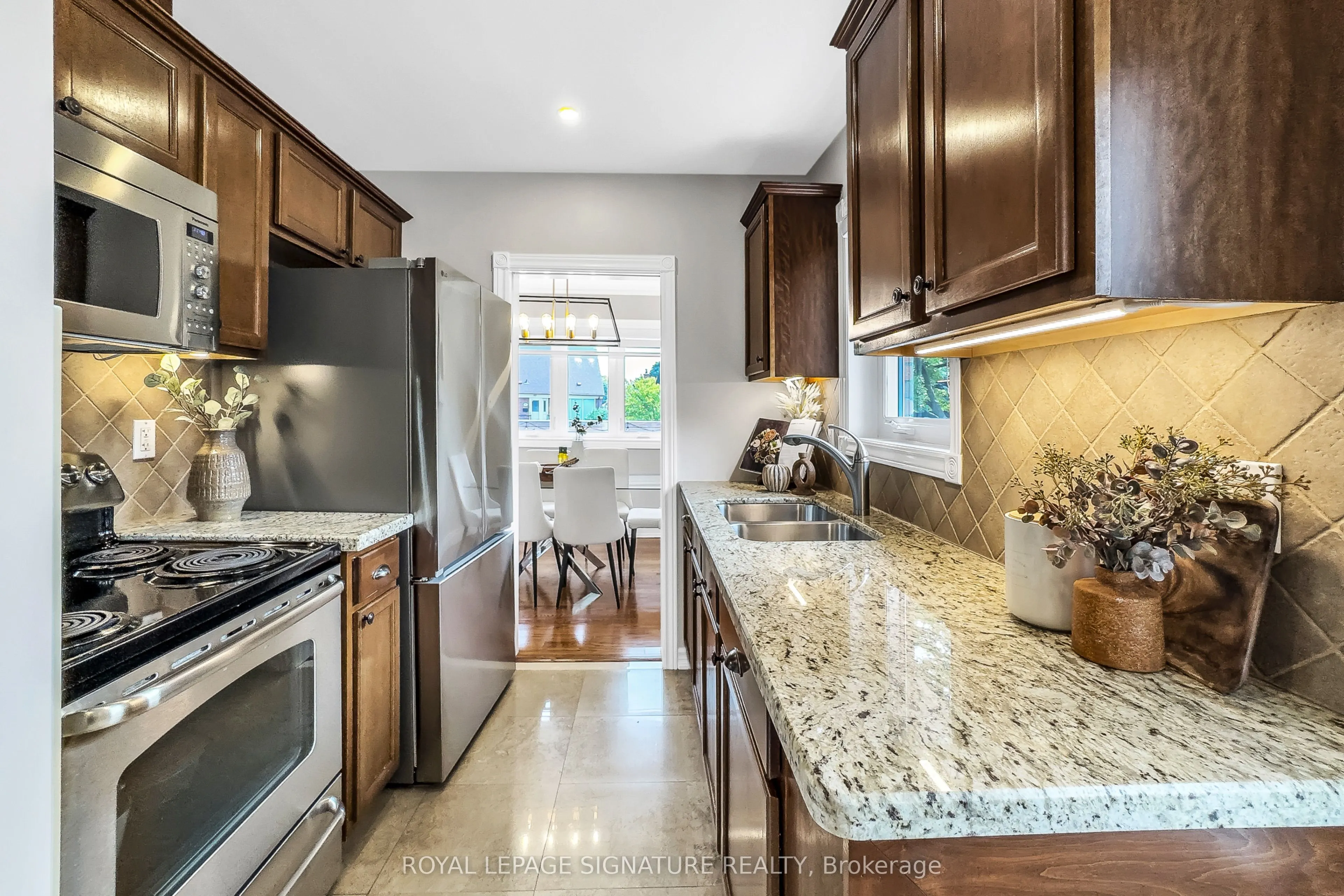 52 Ivorwood Crescent