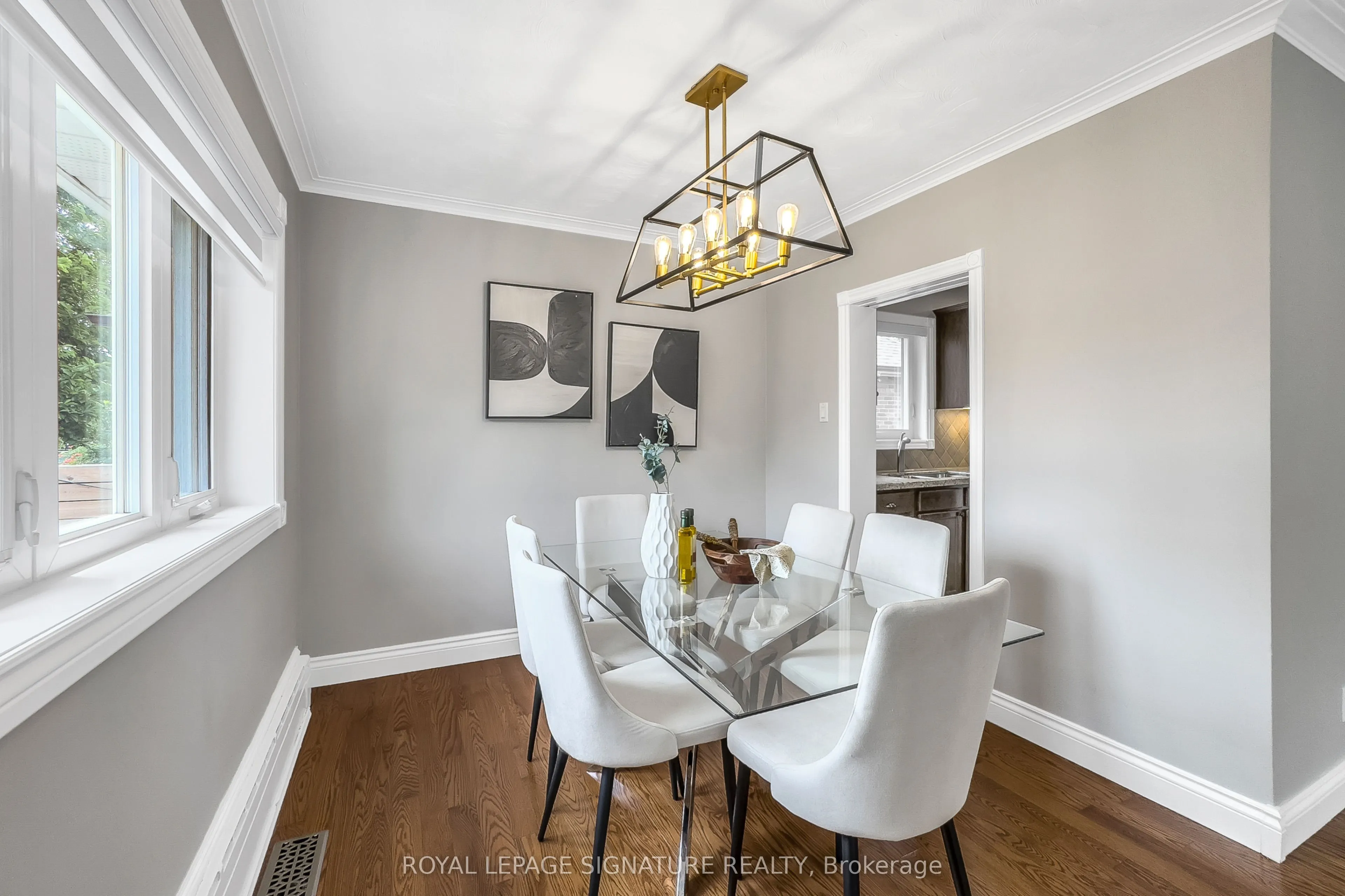 52 Ivorwood Crescent