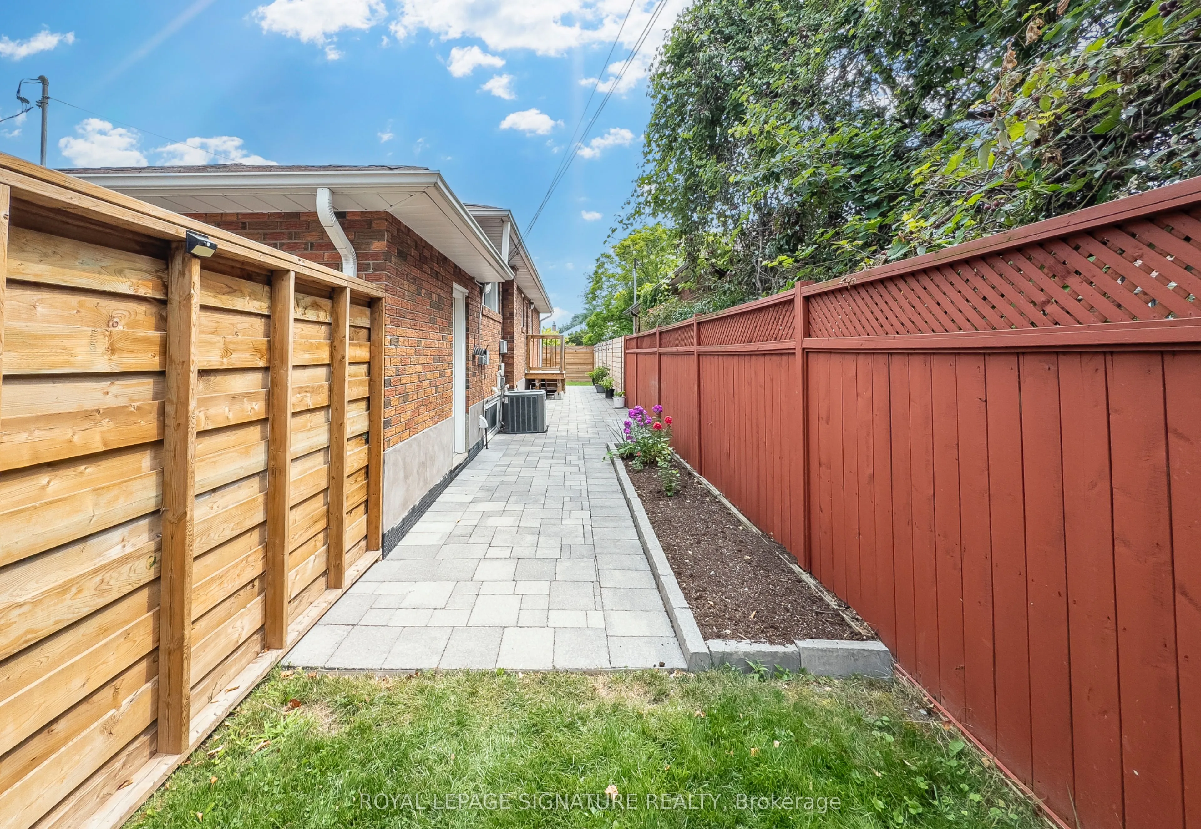 52 Ivorwood Crescent