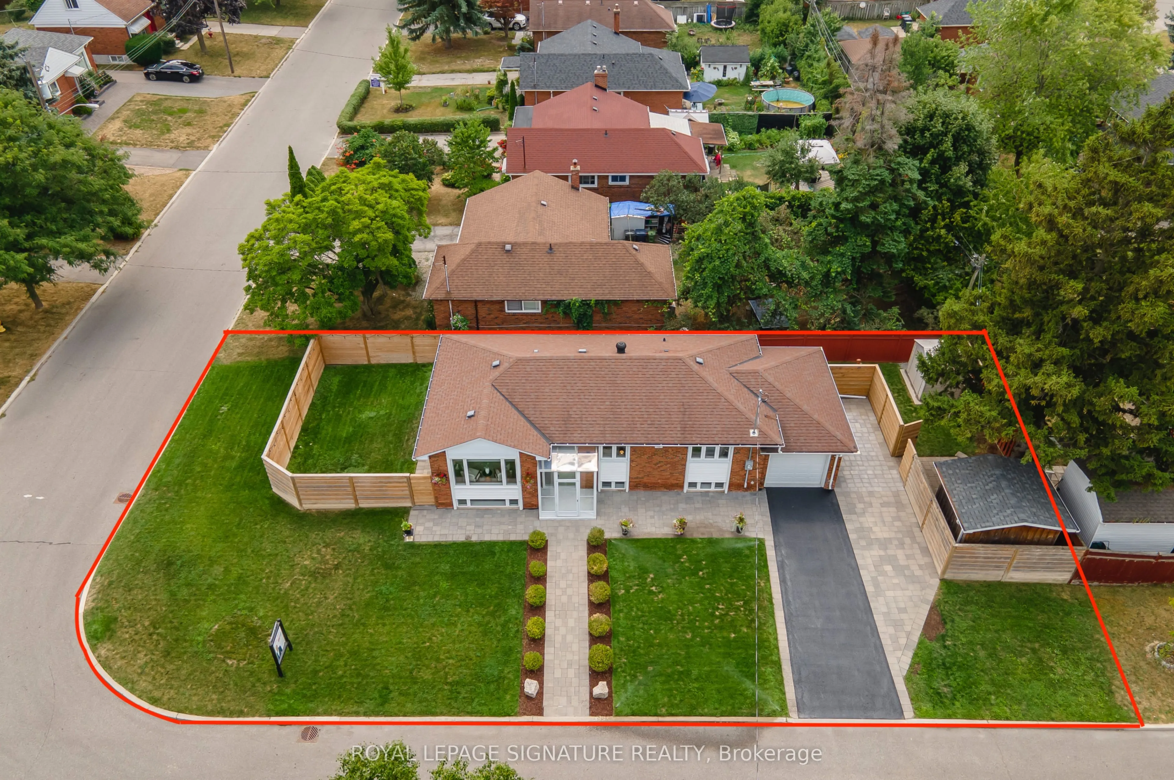 52 Ivorwood Crescent
