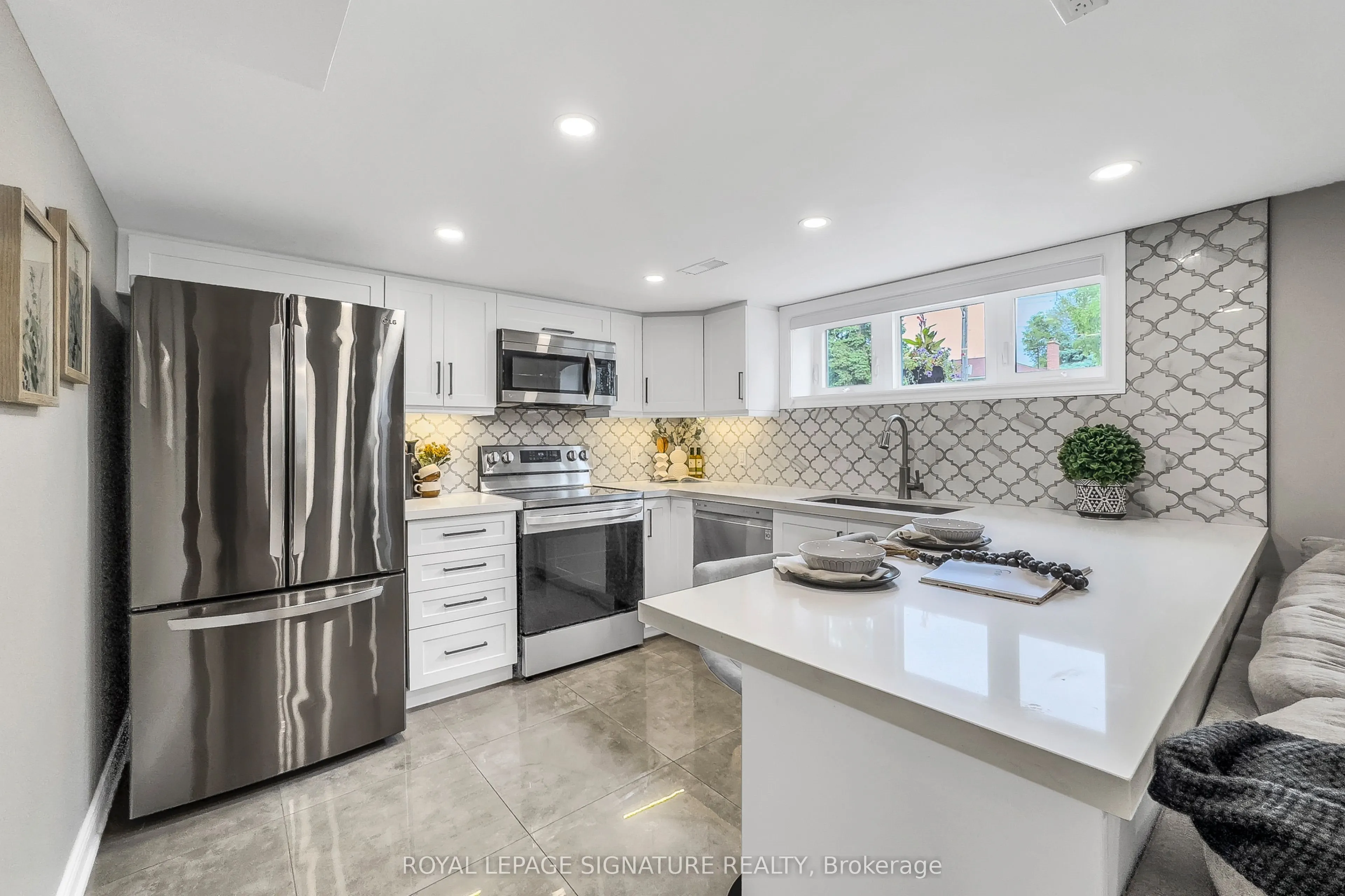 52 Ivorwood Crescent