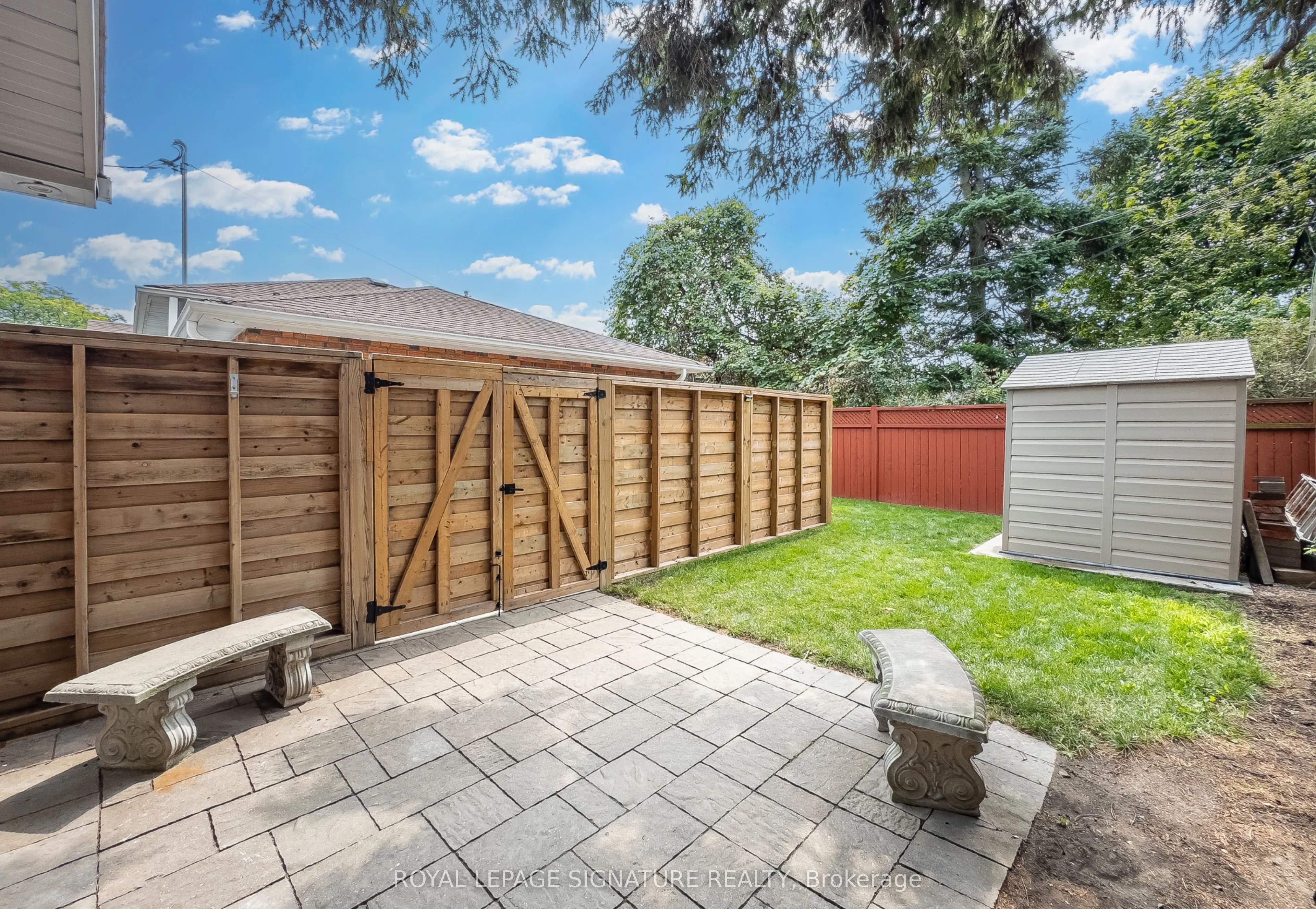 52 Ivorwood Crescent