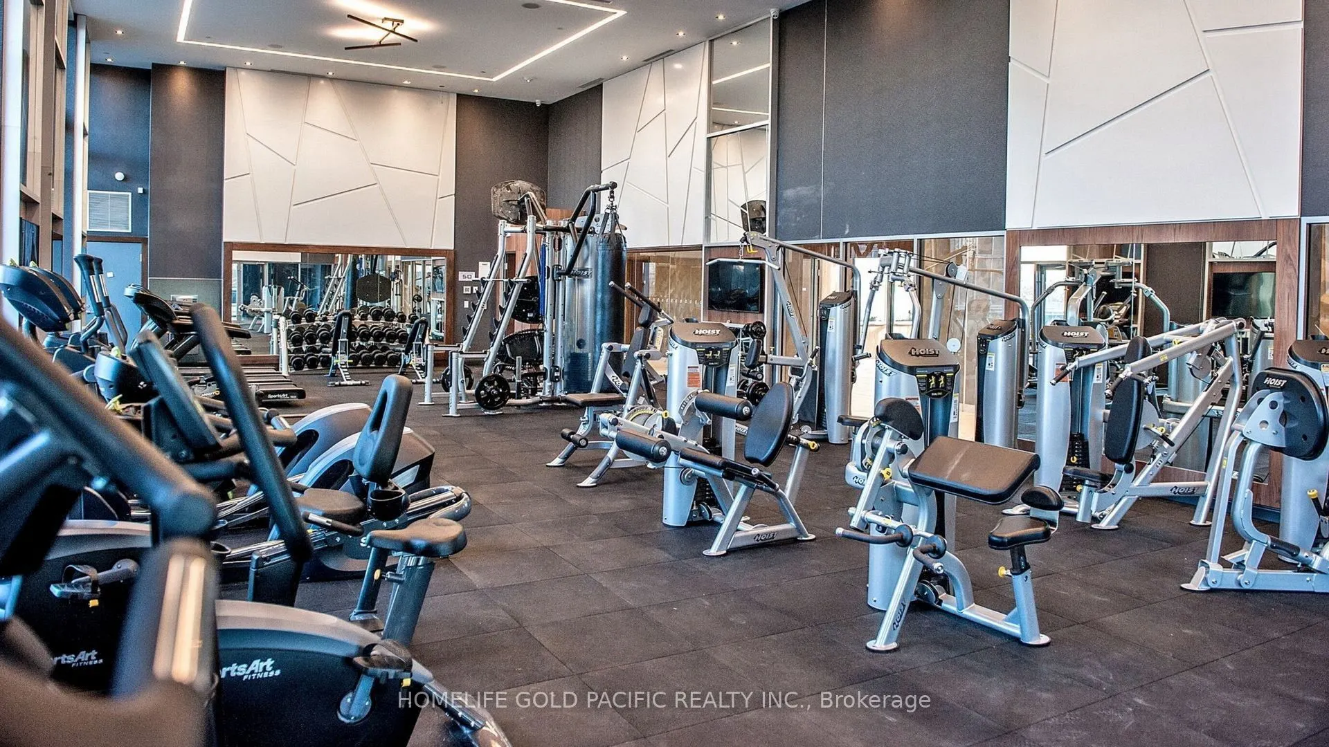 275 Village Green Square, #3423