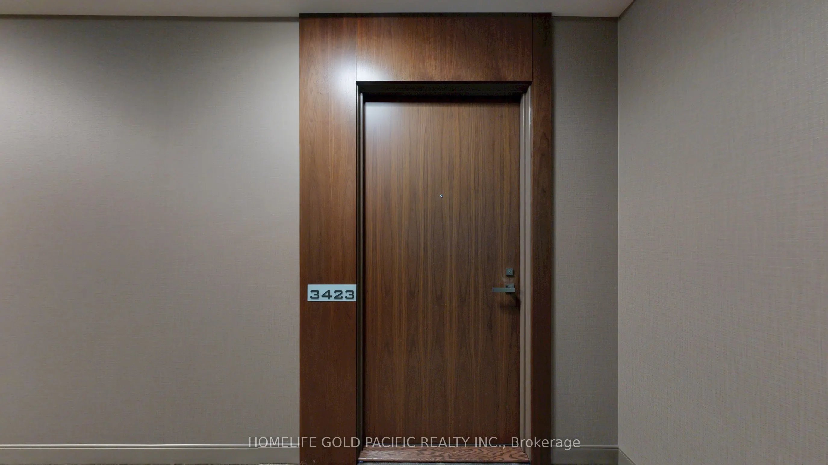 275 Village Green Square, #3423