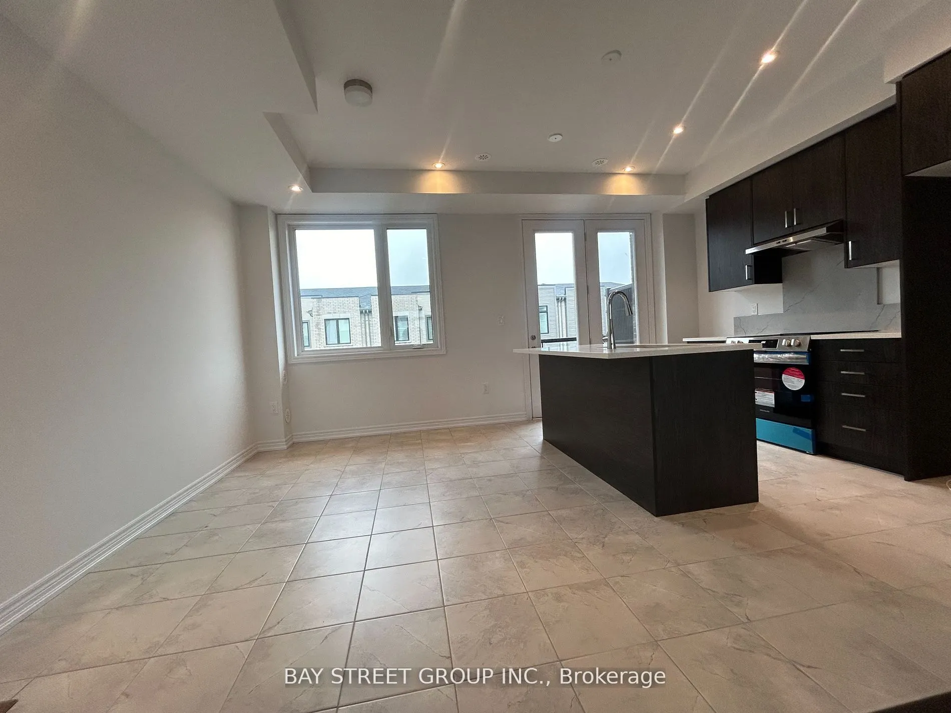 55 Sorbara Way