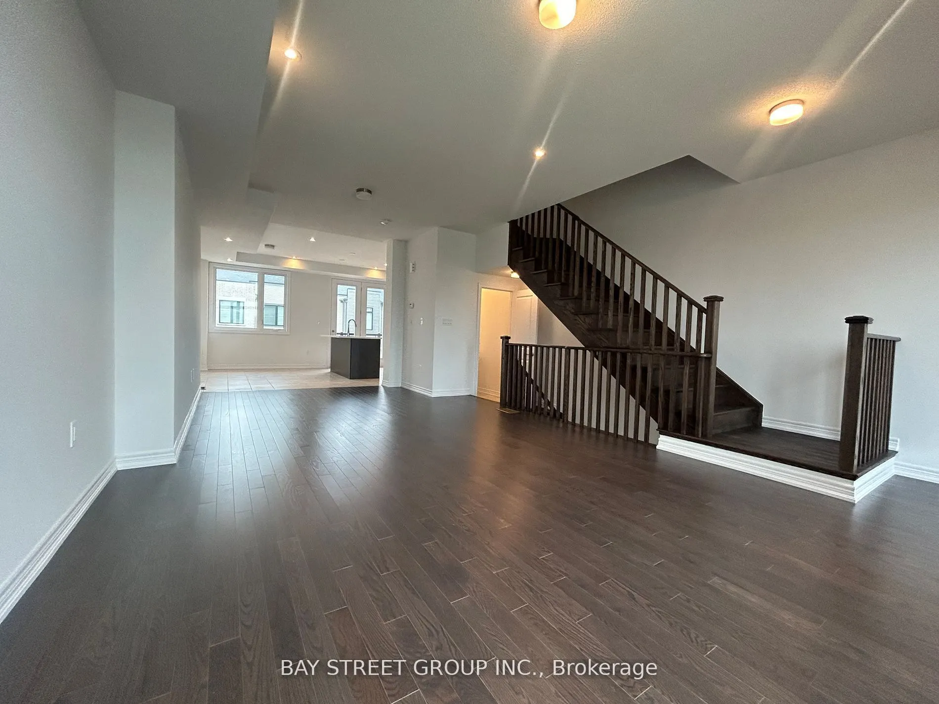 55 Sorbara Way