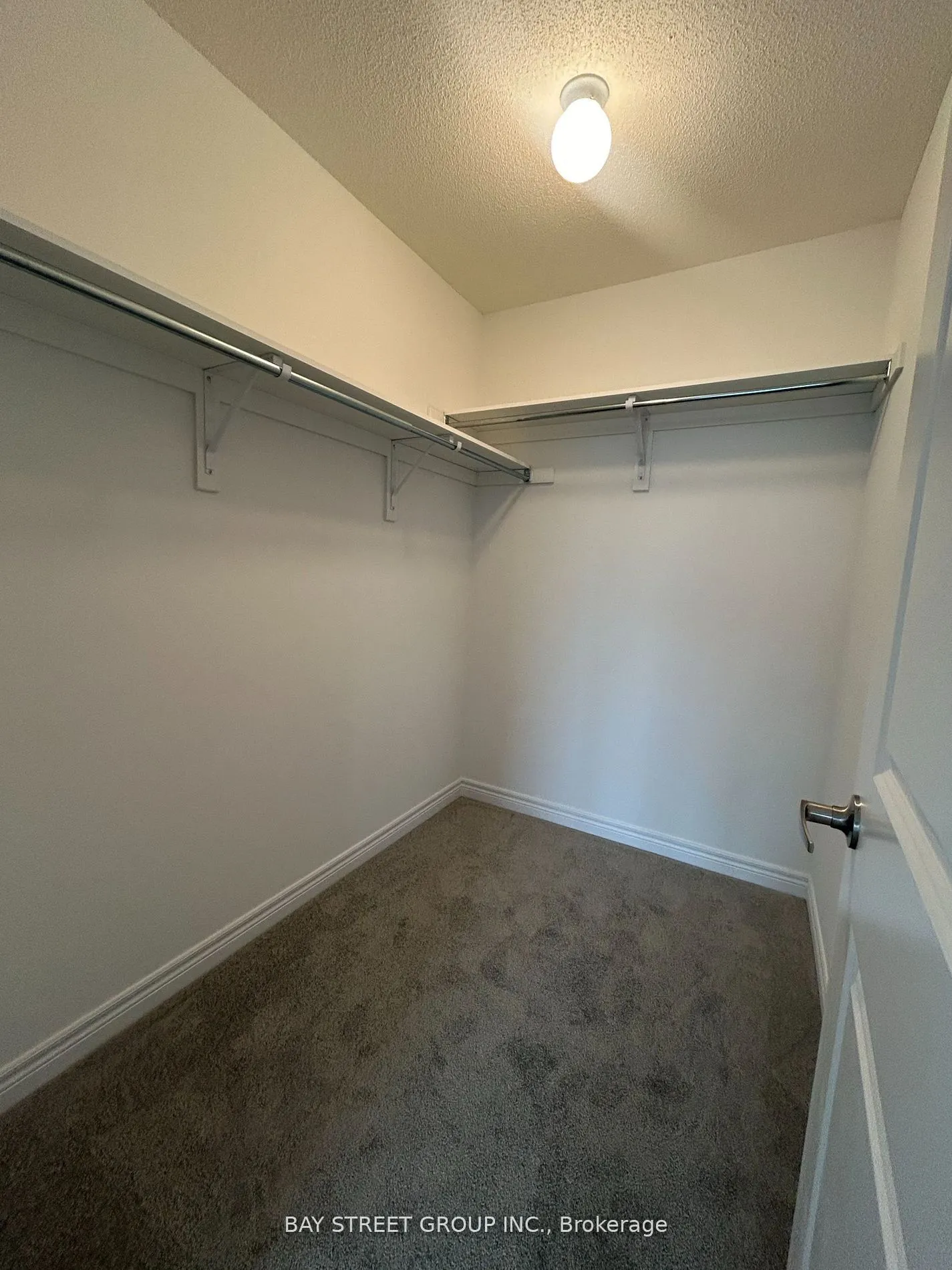 55 Sorbara Way