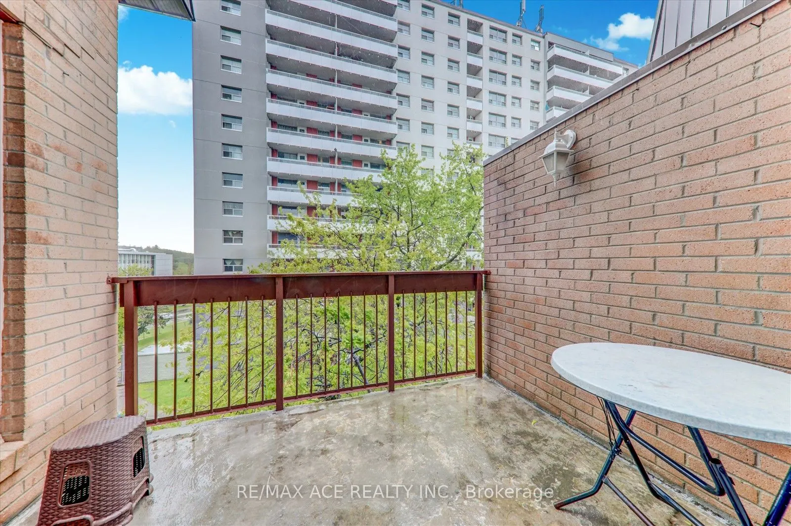 100 Mornelle Court, #2033