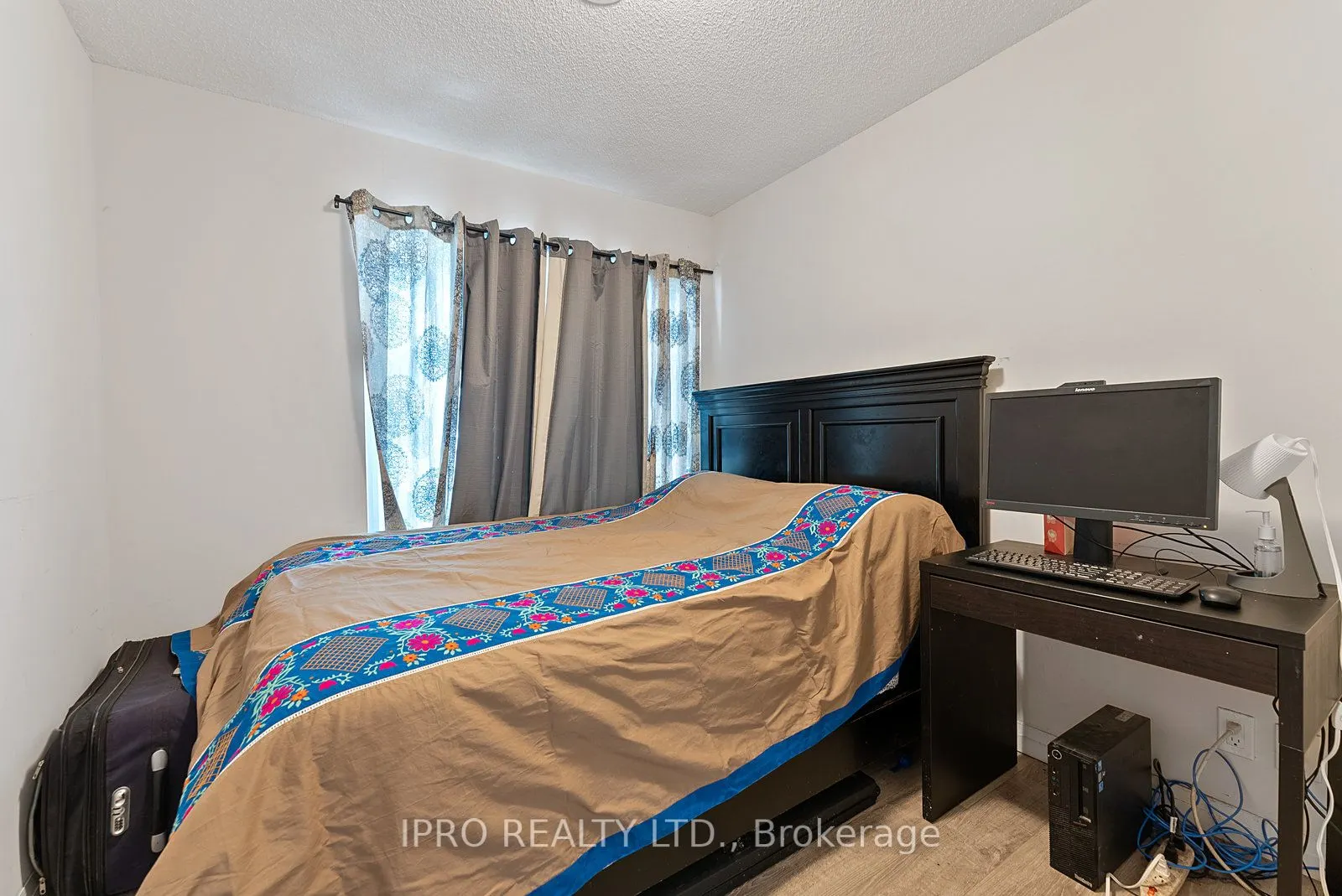 2150 Lawrence Avenue E, #1609