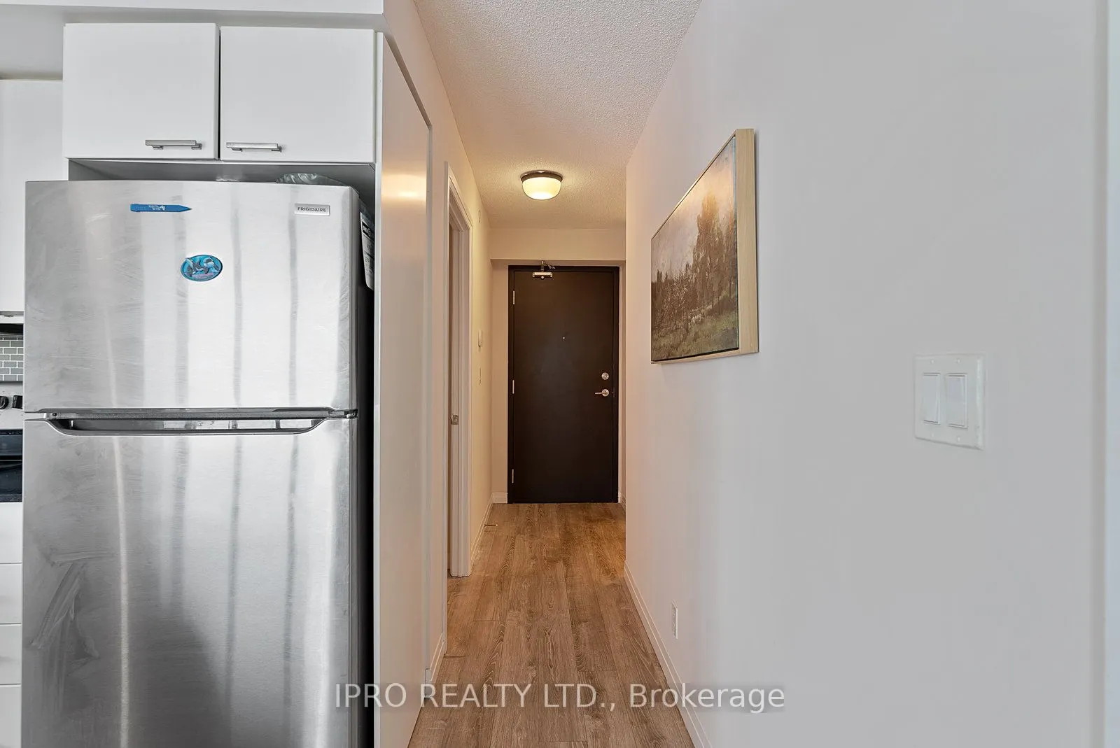 2150 Lawrence Avenue E, #1609