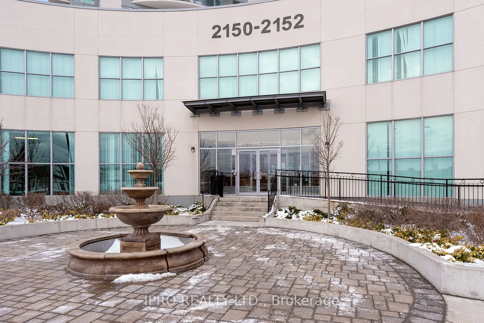 2150 Lawrence Avenue E, #1609