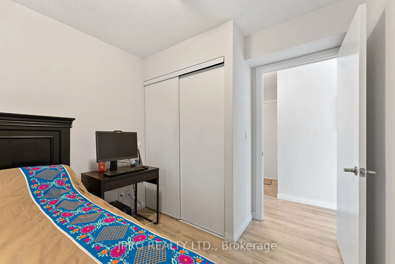 2150 Lawrence Avenue E, #1609