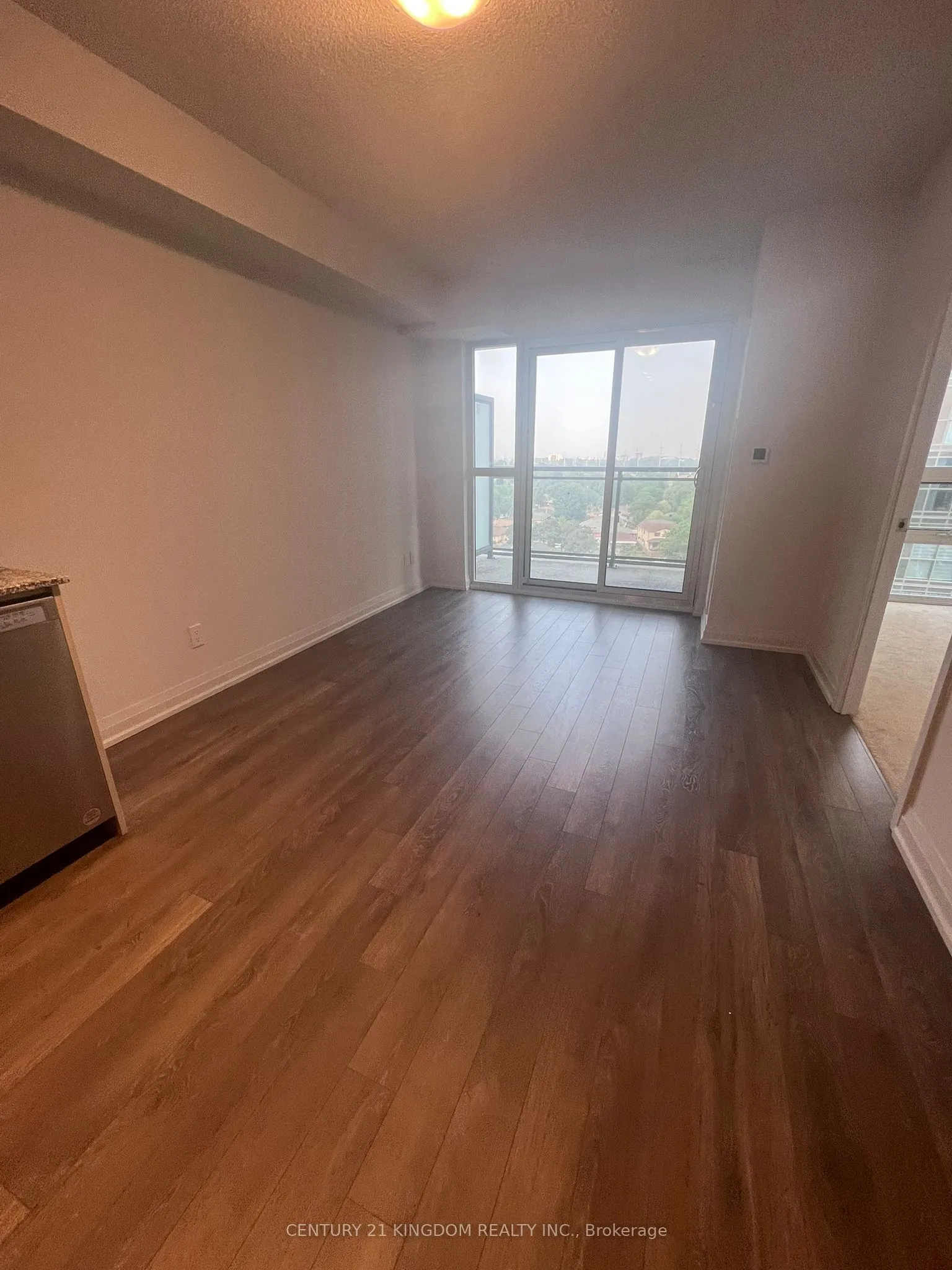 20 Meadowglen Place, #1003