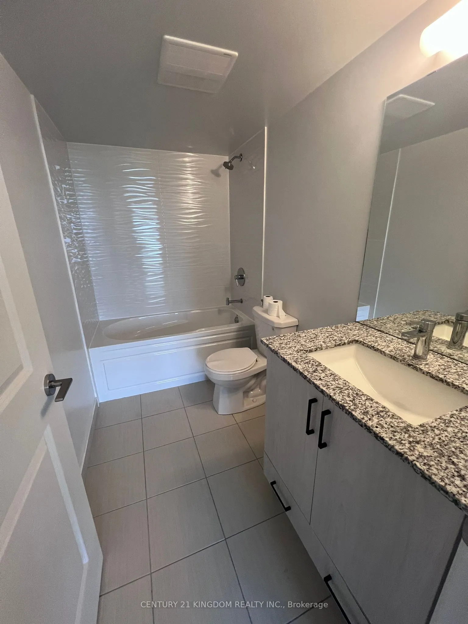 20 Meadowglen Place, #1003