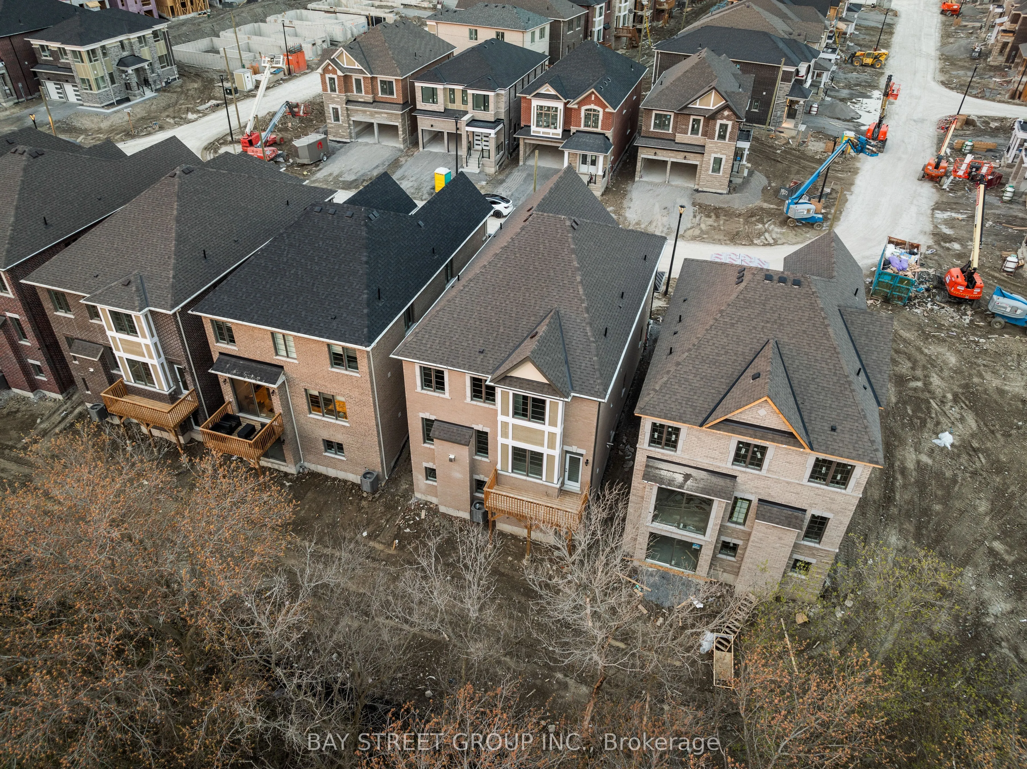 3316 Marchington Square